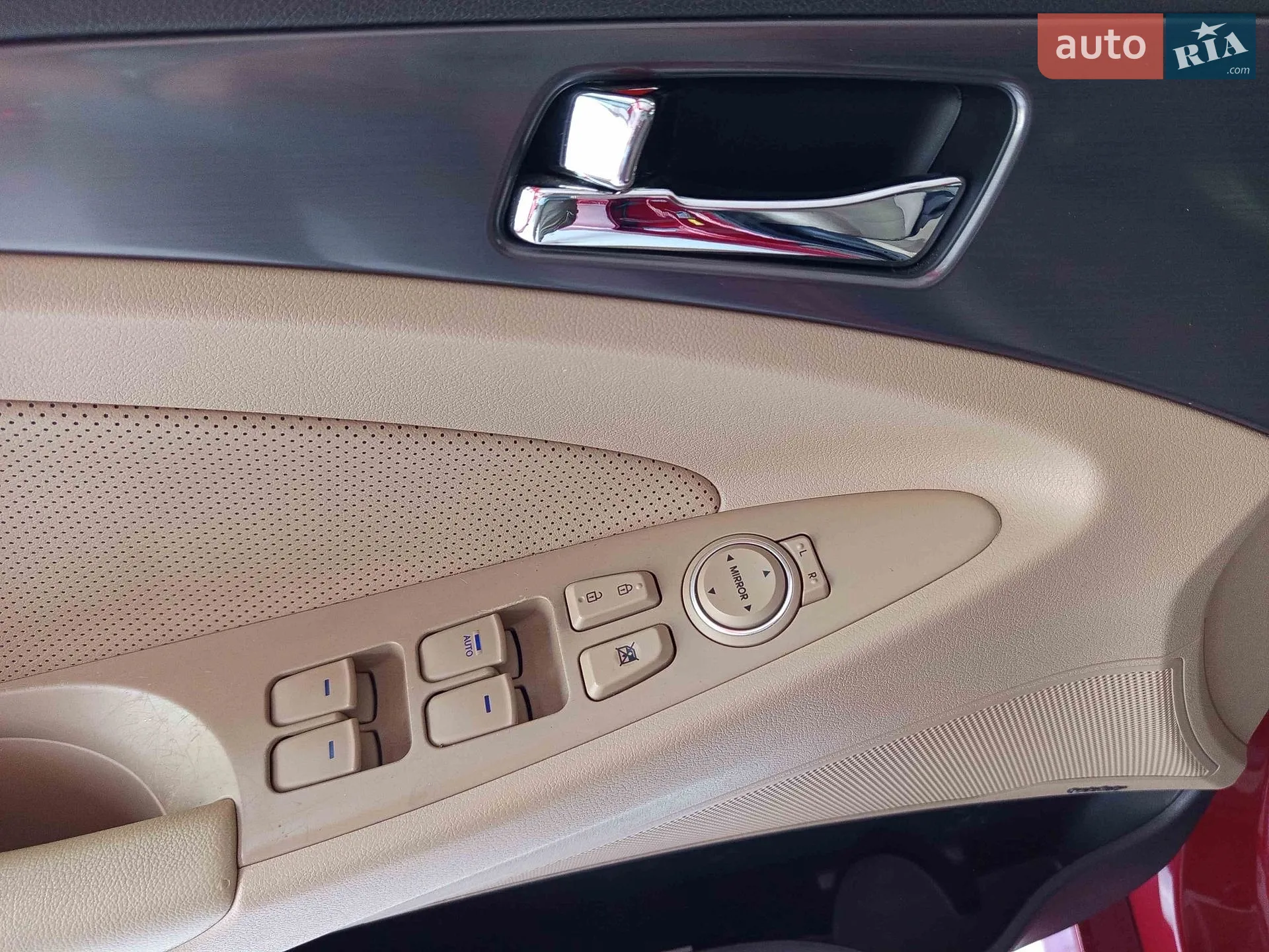 2013 Hyundai Sonata - мініатюра 20