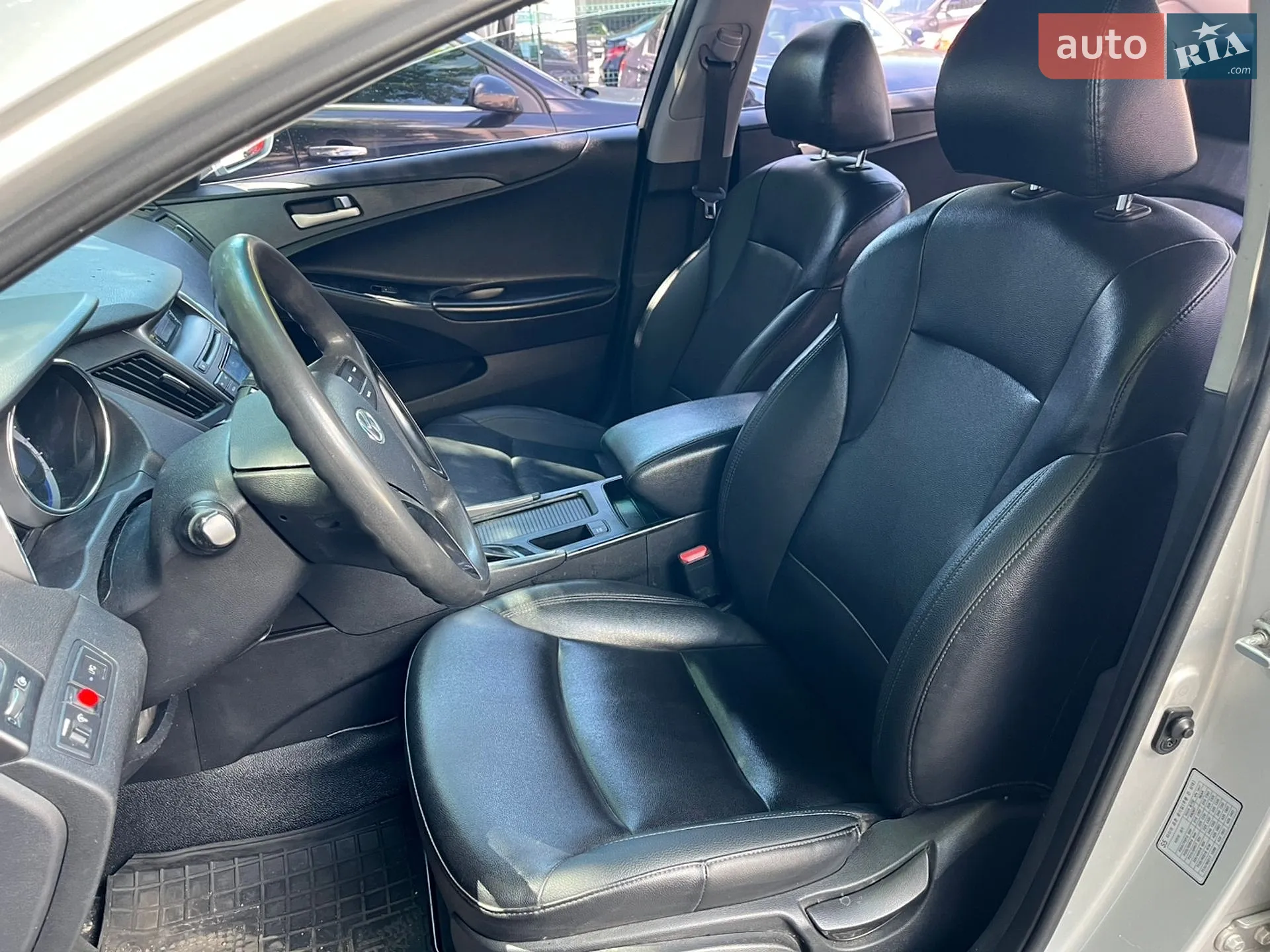 2014 Hyundai Sonata - мініатюра 8