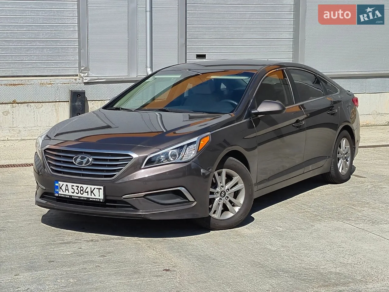 2015 Hyundai Sonata - мініатюра 16