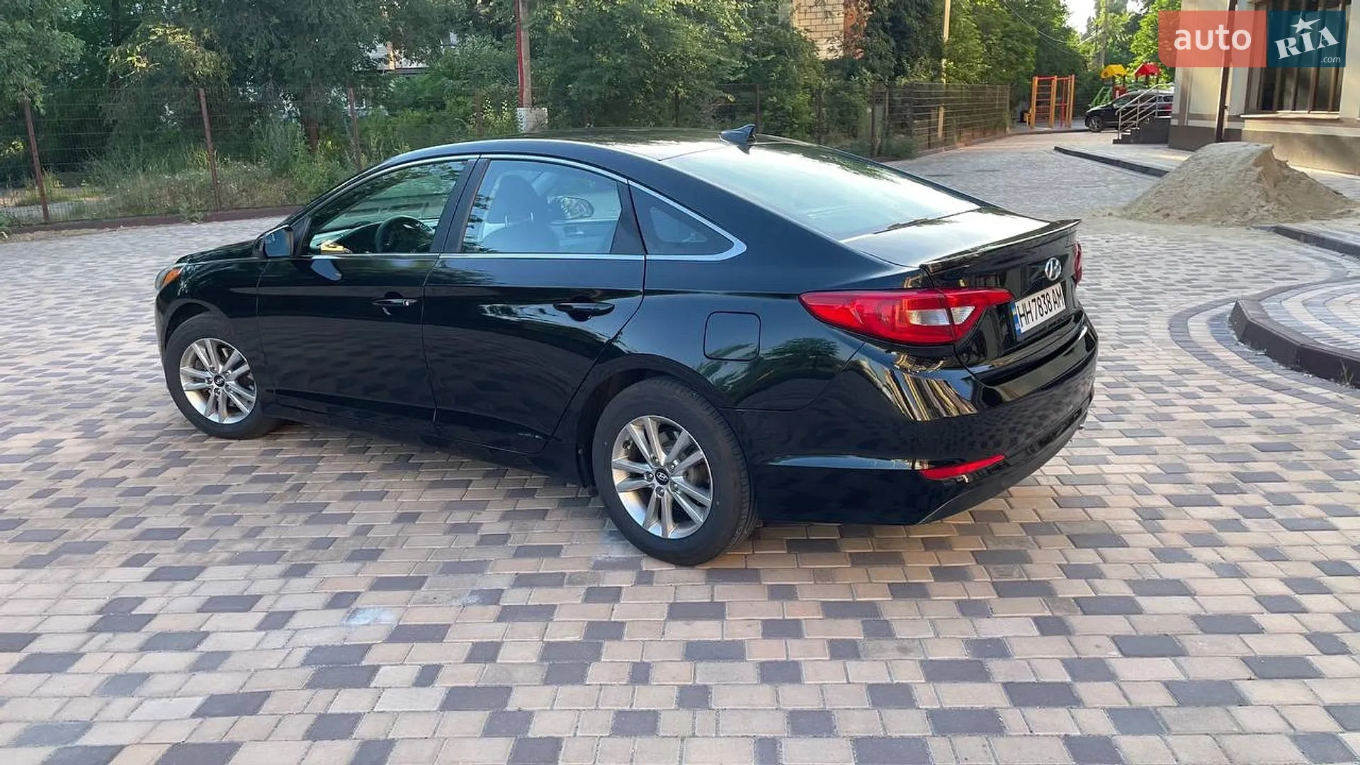 2016 Hyundai Sonata - мініатюра 3
