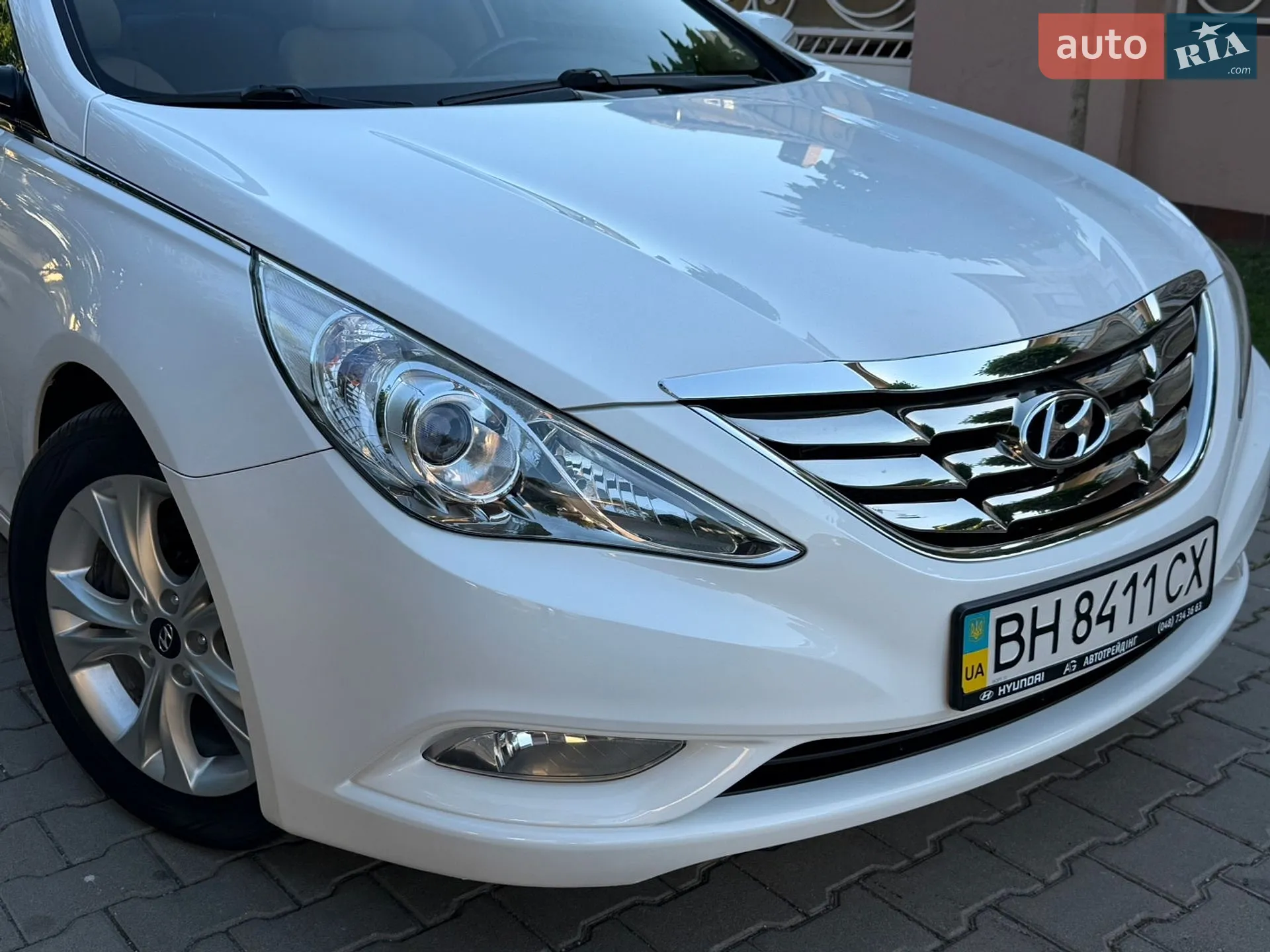 2010 Hyundai Sonata - мініатюра 5