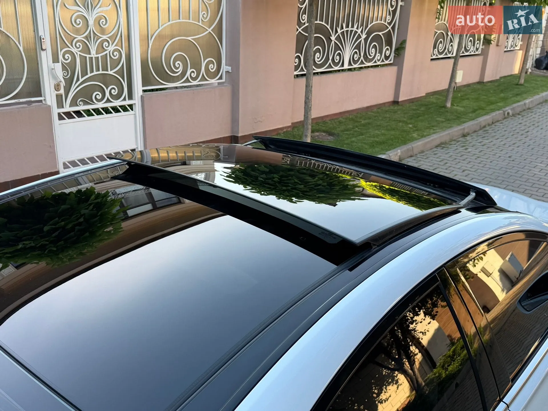 2010 Hyundai Sonata - мініатюра 15