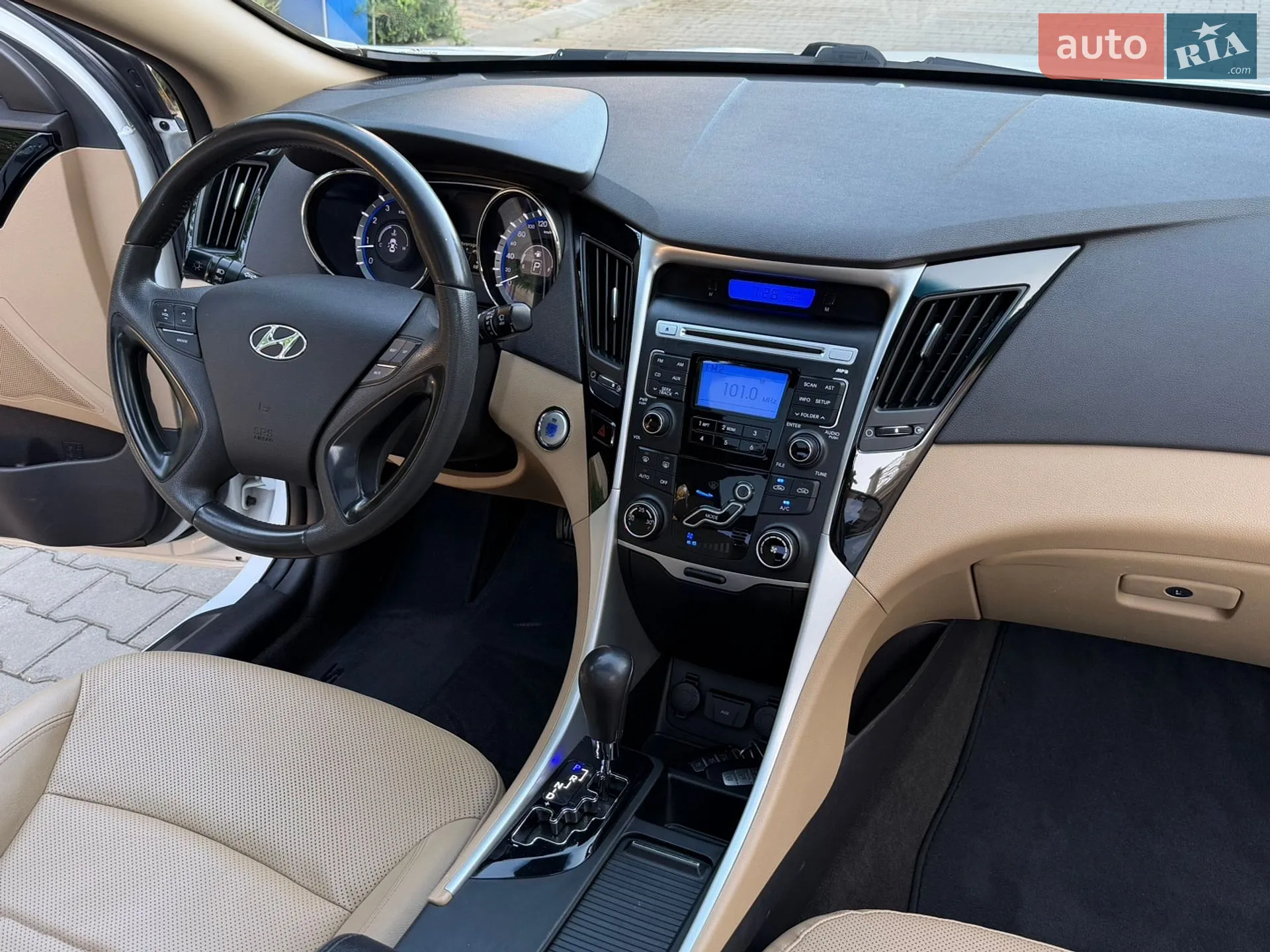 2010 Hyundai Sonata - мініатюра 63