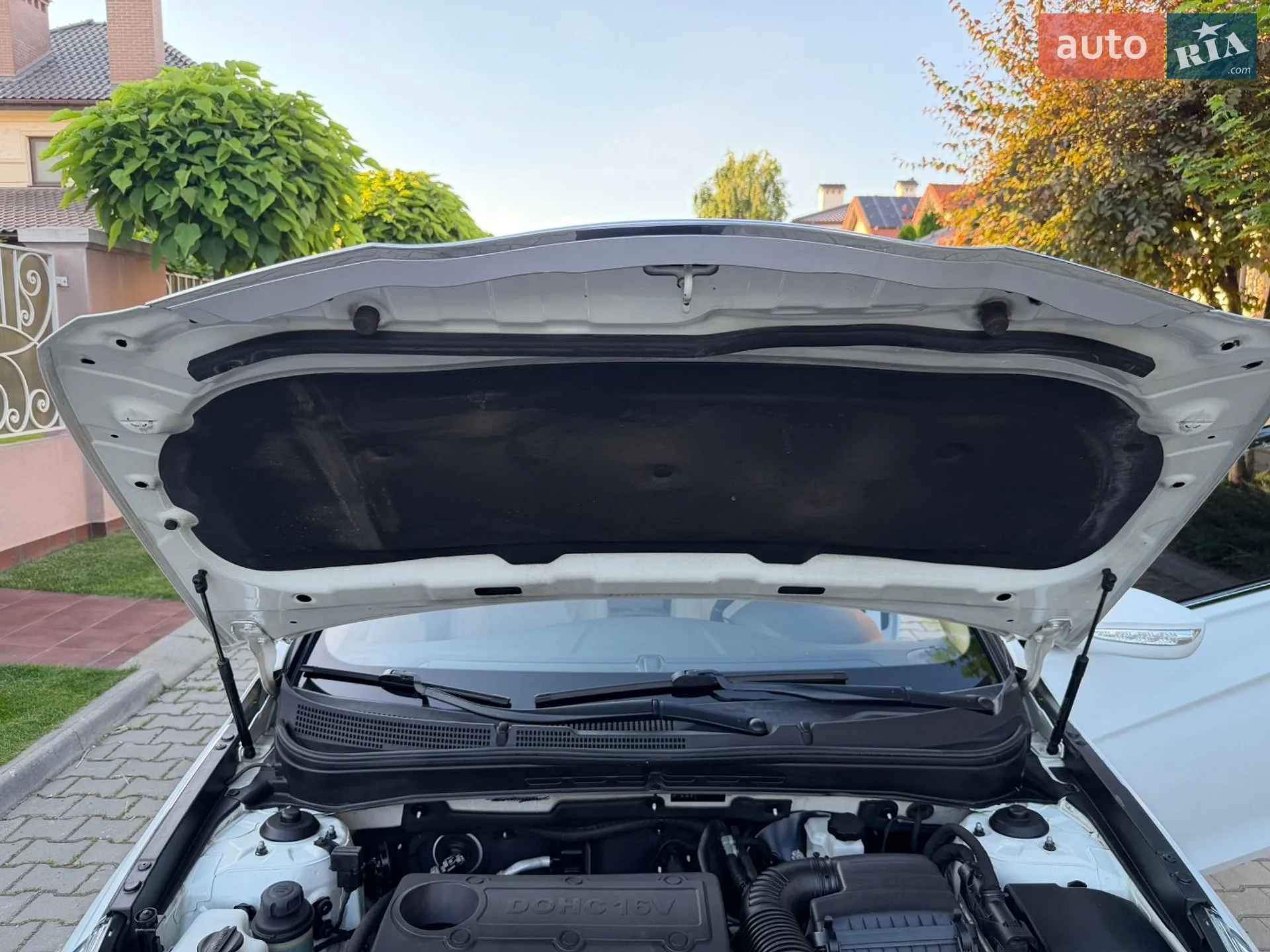 2010 Hyundai Sonata - мініатюра 77