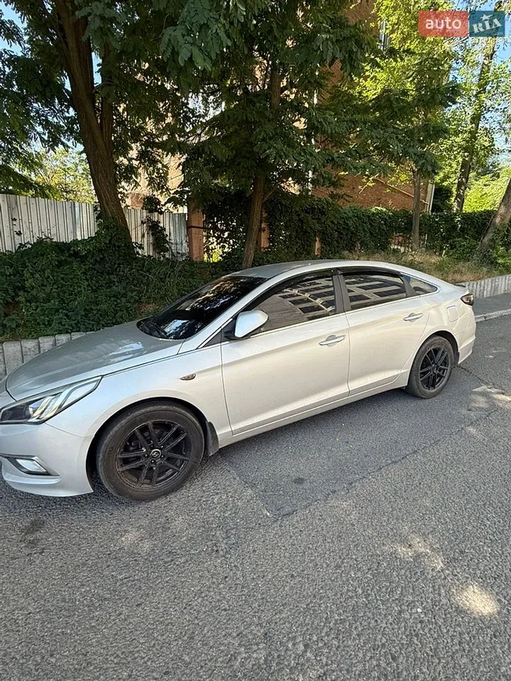 2014 Hyundai Sonata - мініатюра 9