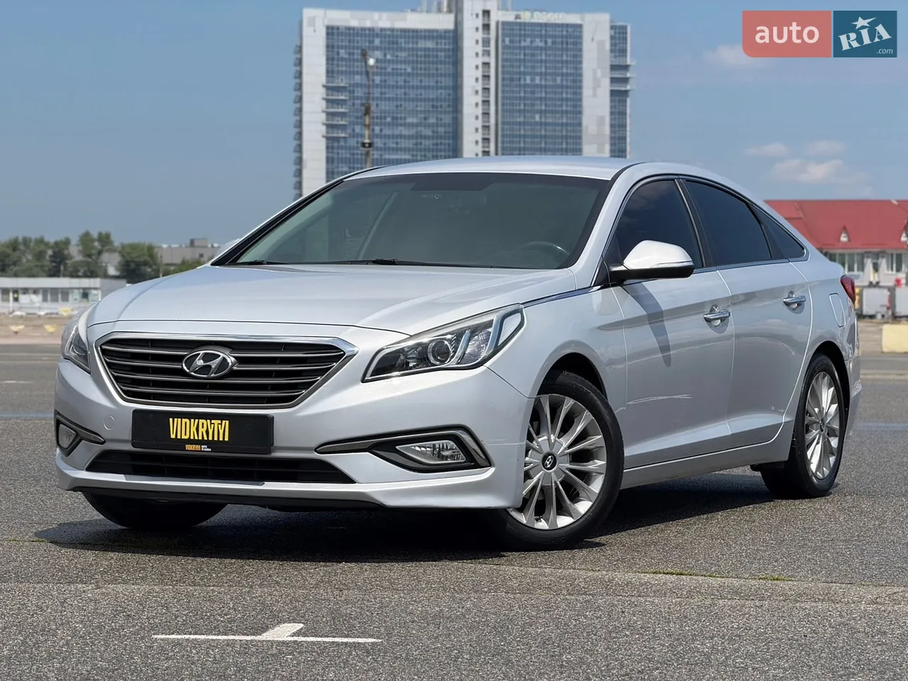 2013 Hyundai Sonata - мініатюра 14
