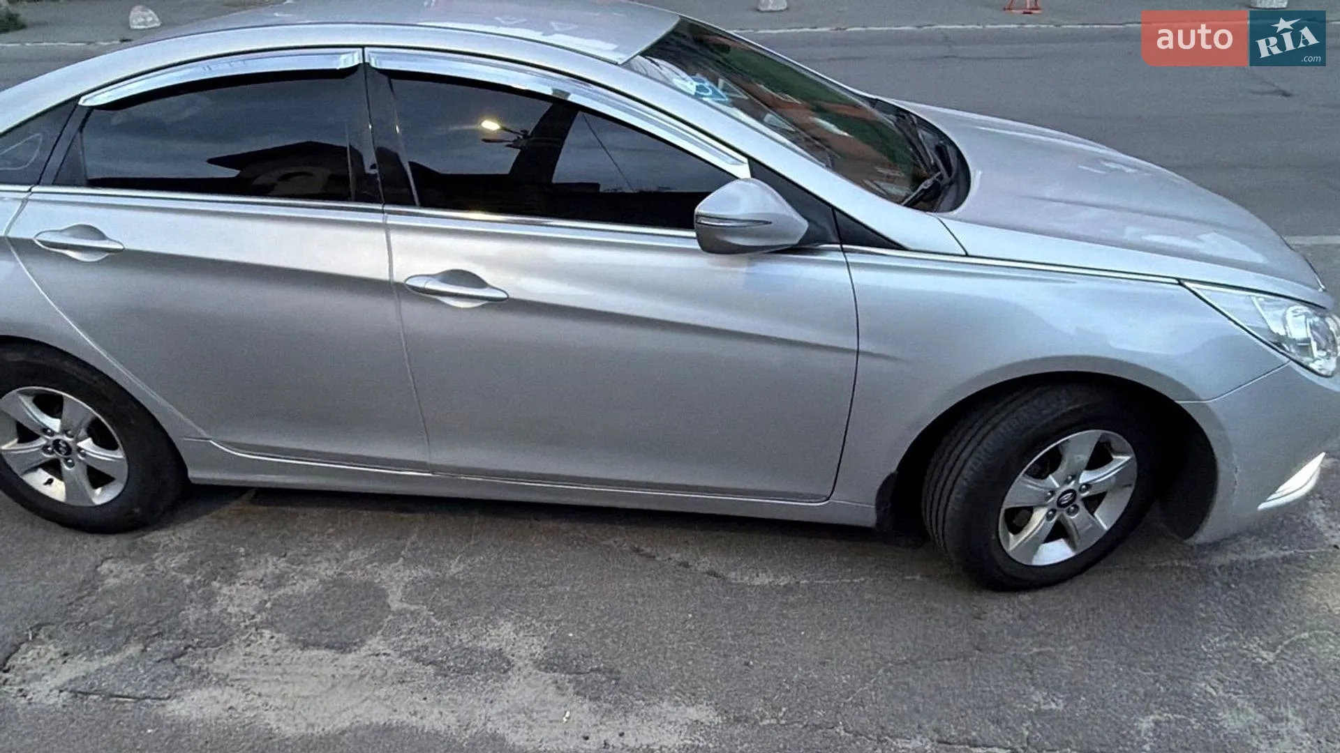 2013 Hyundai Sonata - мініатюра 18