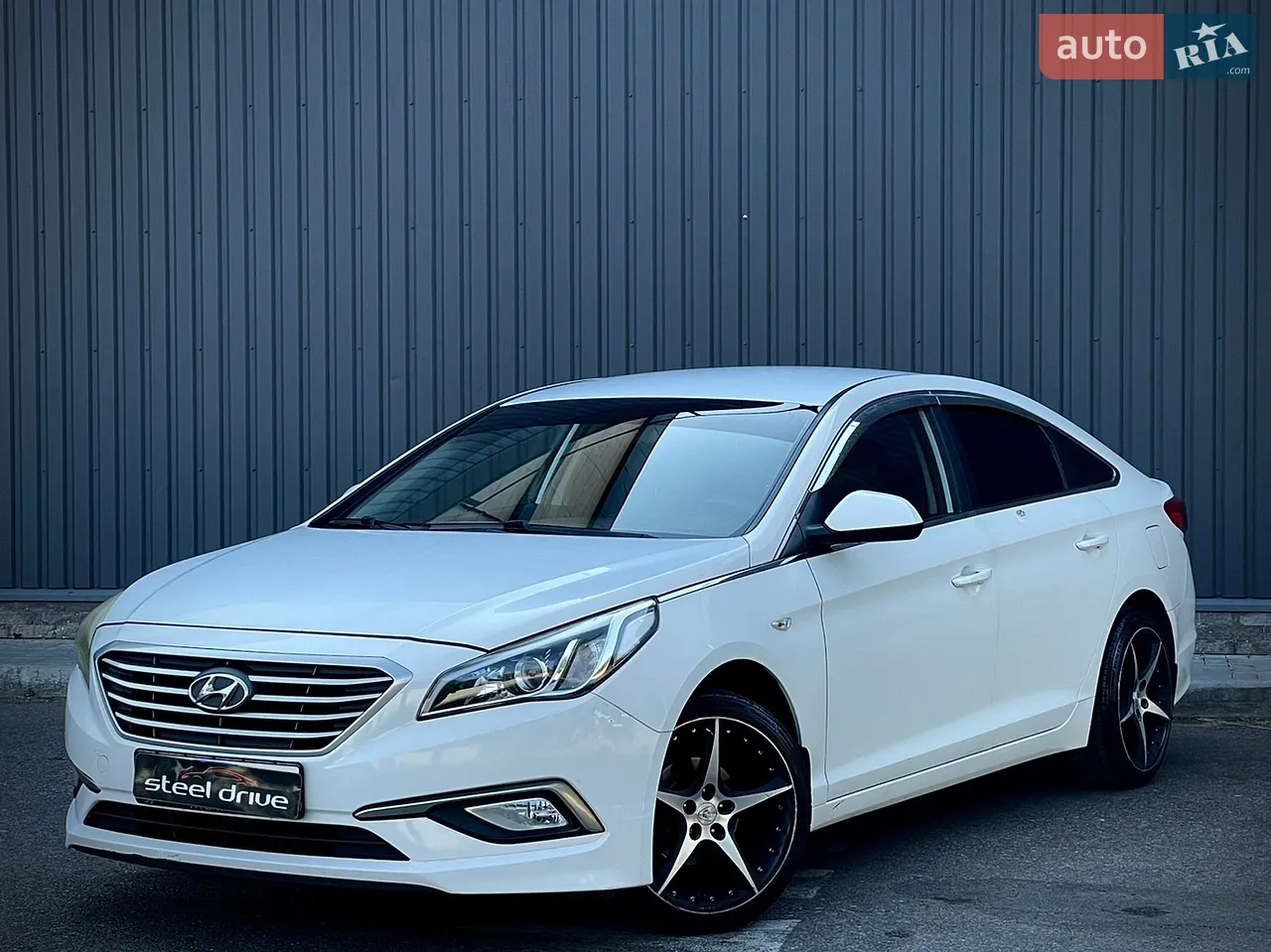 2015 Hyundai Sonata - мініатюра 11