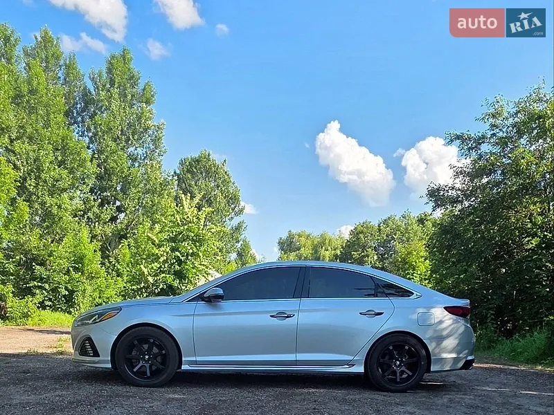 Hyundai Sonata 2018 VIN 5NPE34AF3JH713115 фото оголошення 3 з 76