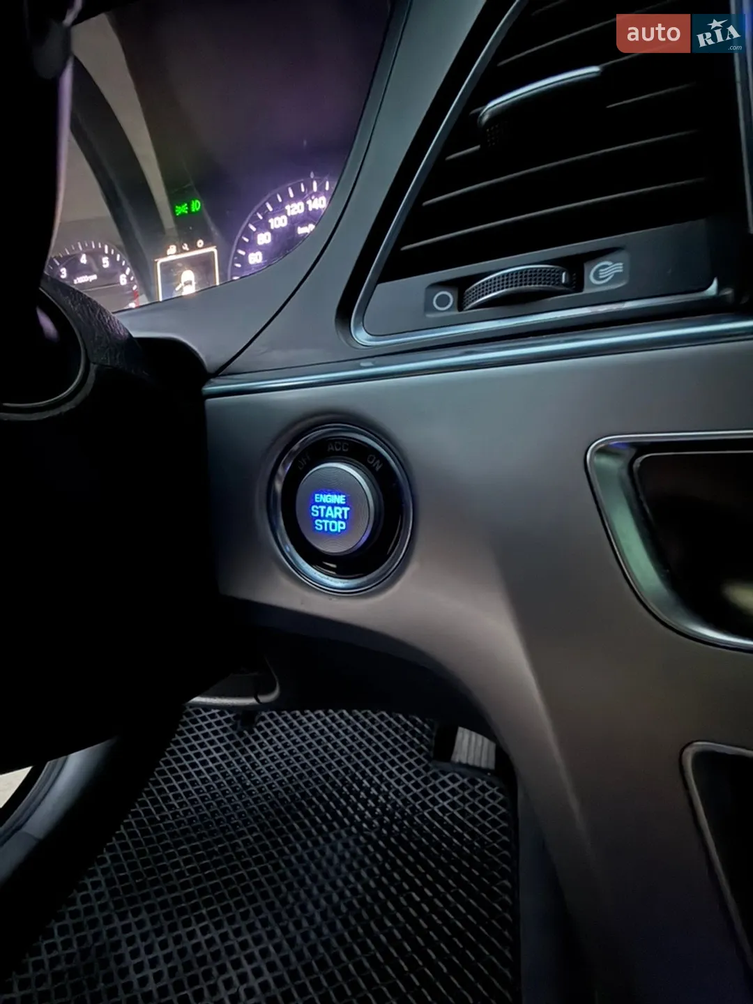 2014 Hyundai Sonata - мініатюра 27