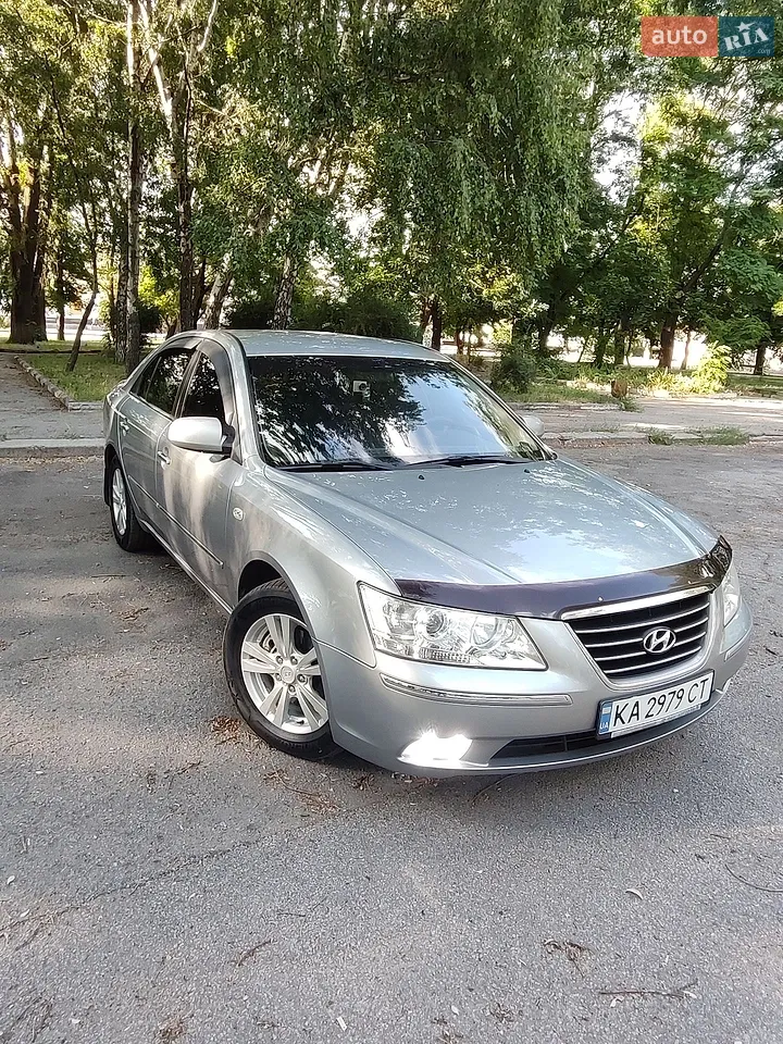 2010 Hyundai Sonata - мініатюра 44
