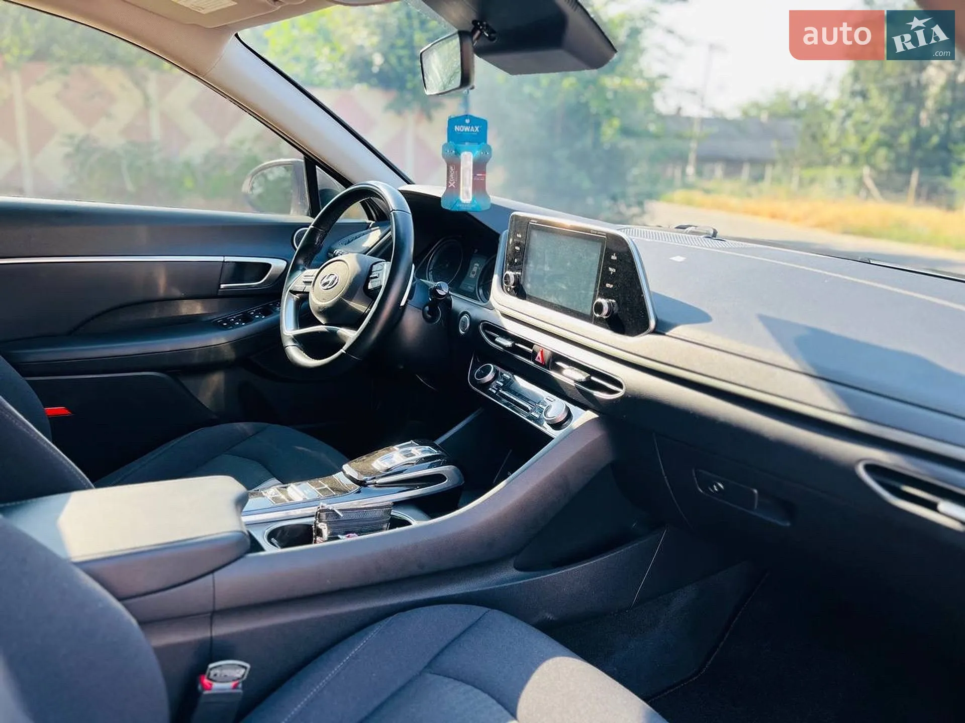 2020 Hyundai Sonata - мініатюра 19