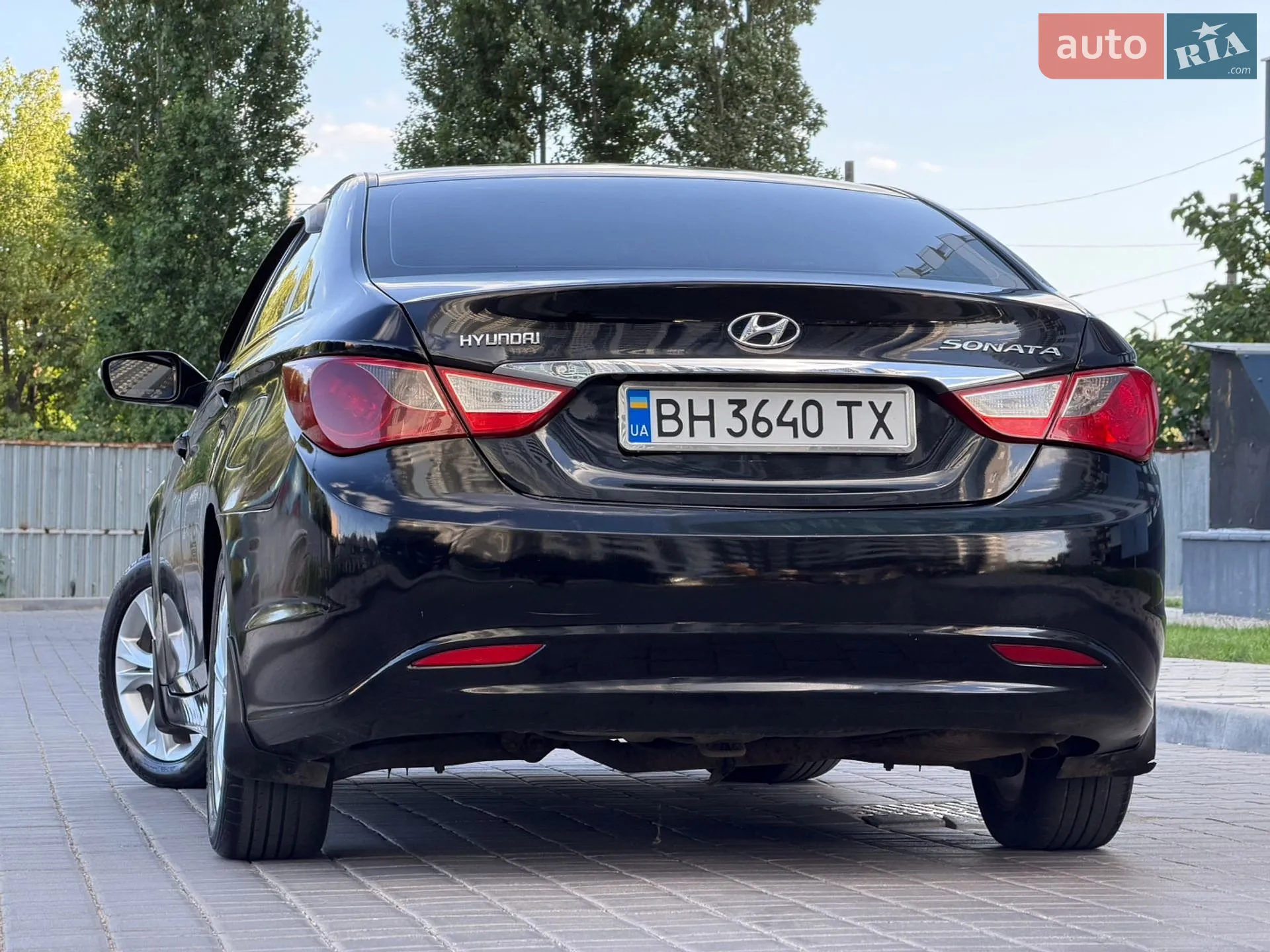 2010 Hyundai Sonata - мініатюра 32