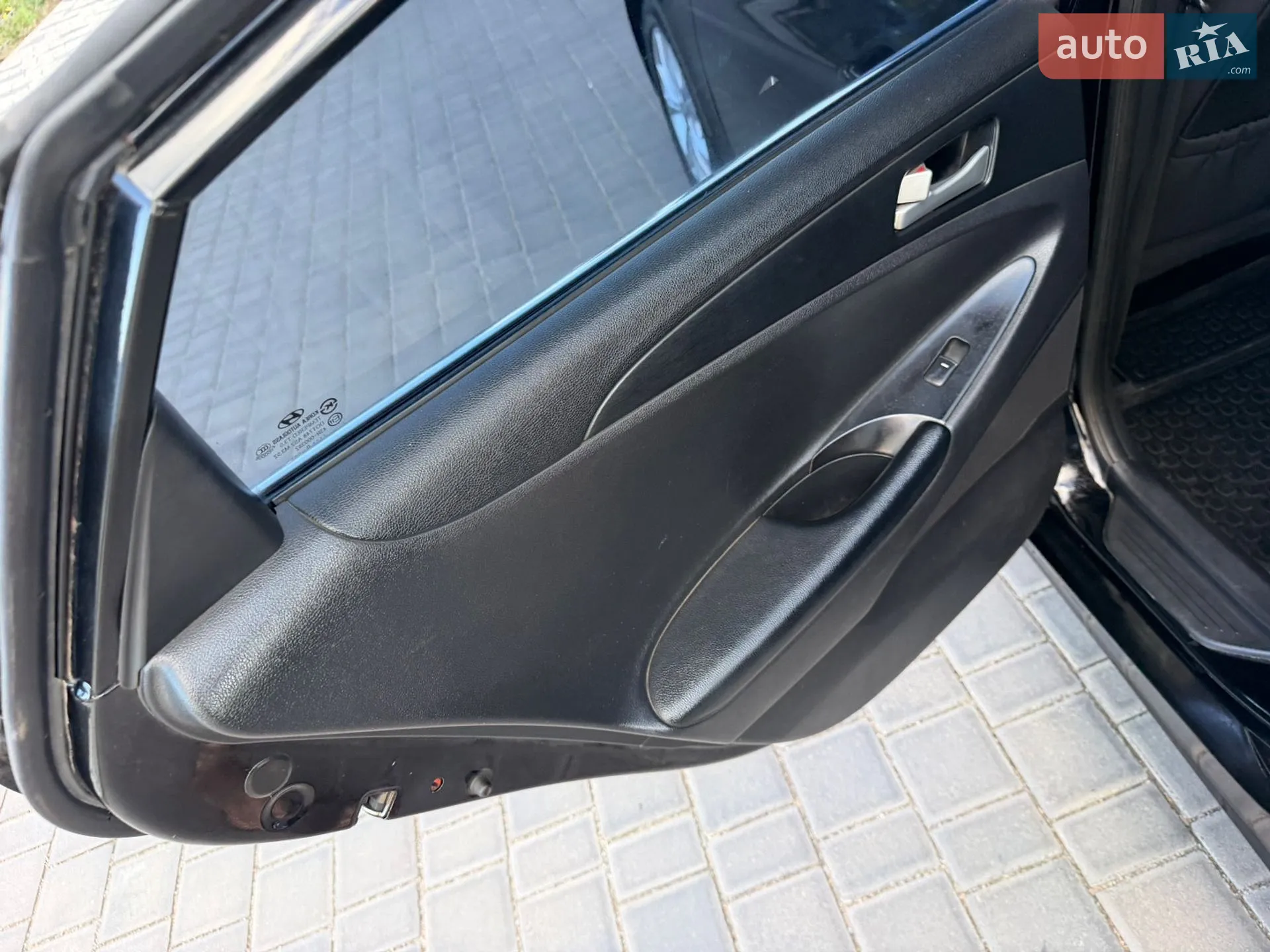2010 Hyundai Sonata - мініатюра 73