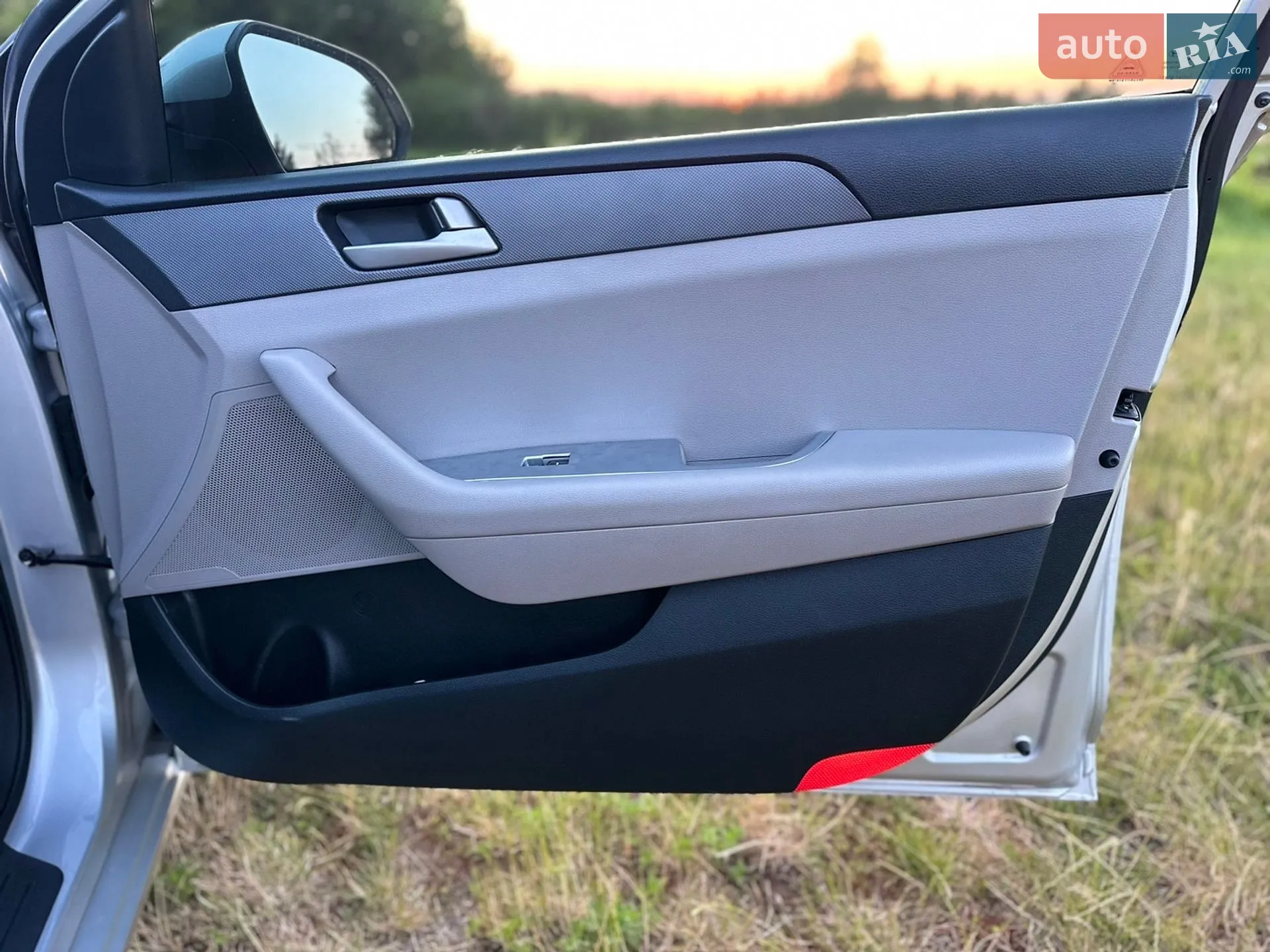 2014 Hyundai Sonata - мініатюра 16