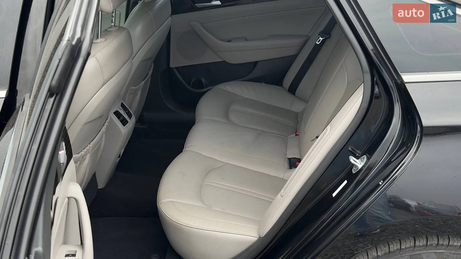 2015 Hyundai Sonata - мініатюра 13