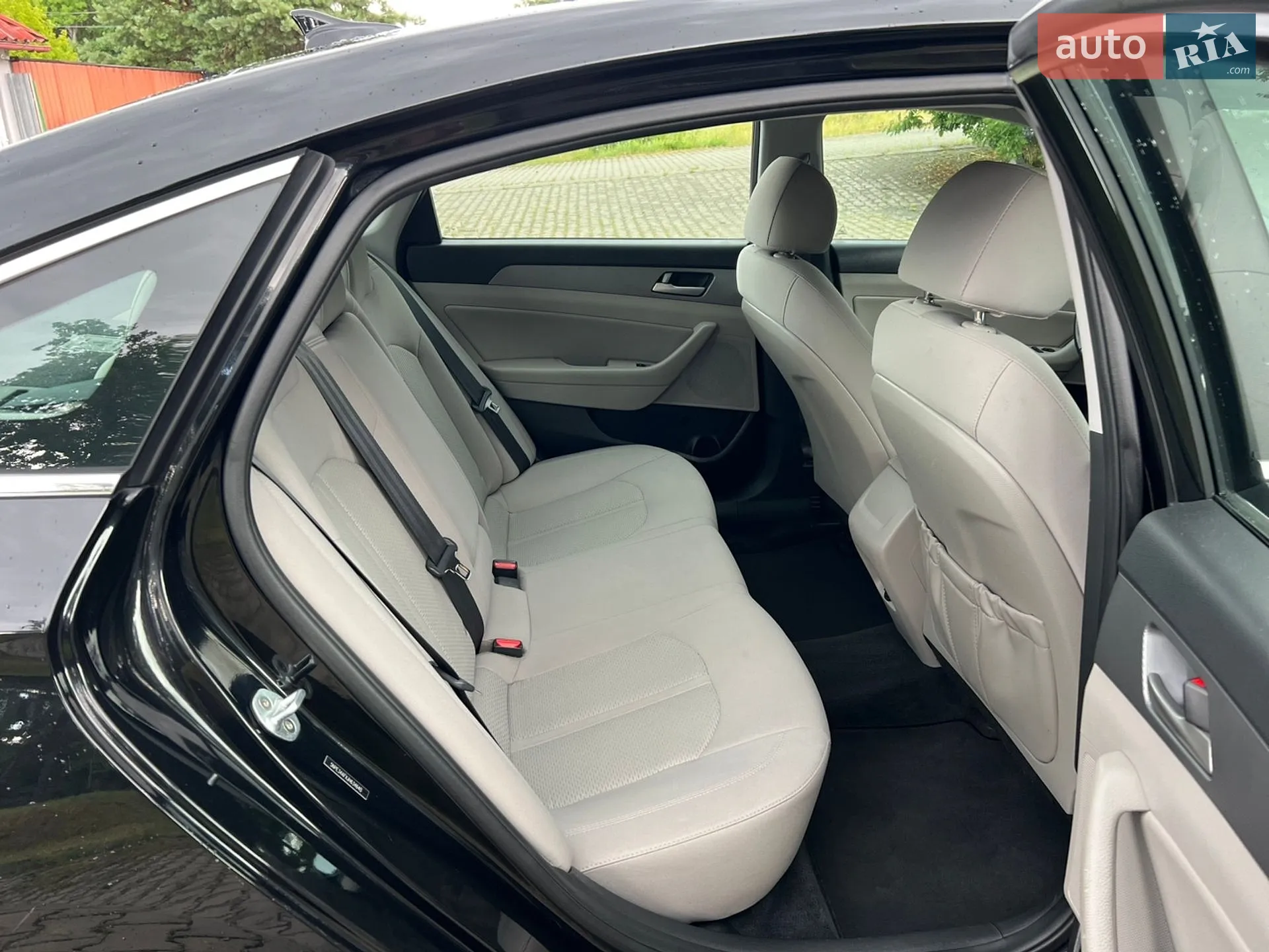 2017 Hyundai Sonata - мініатюра 23