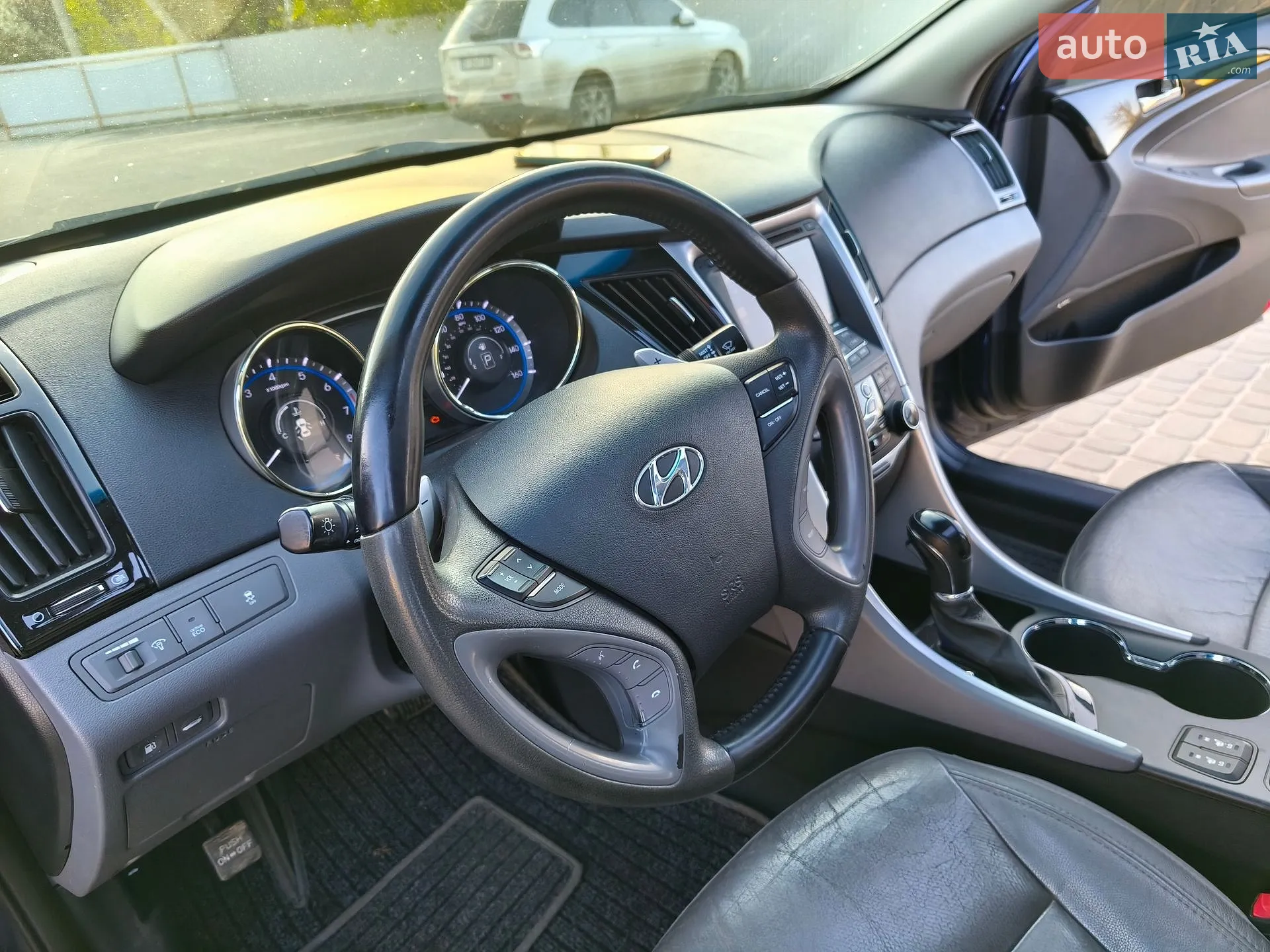 2012 Hyundai Sonata - мініатюра 27