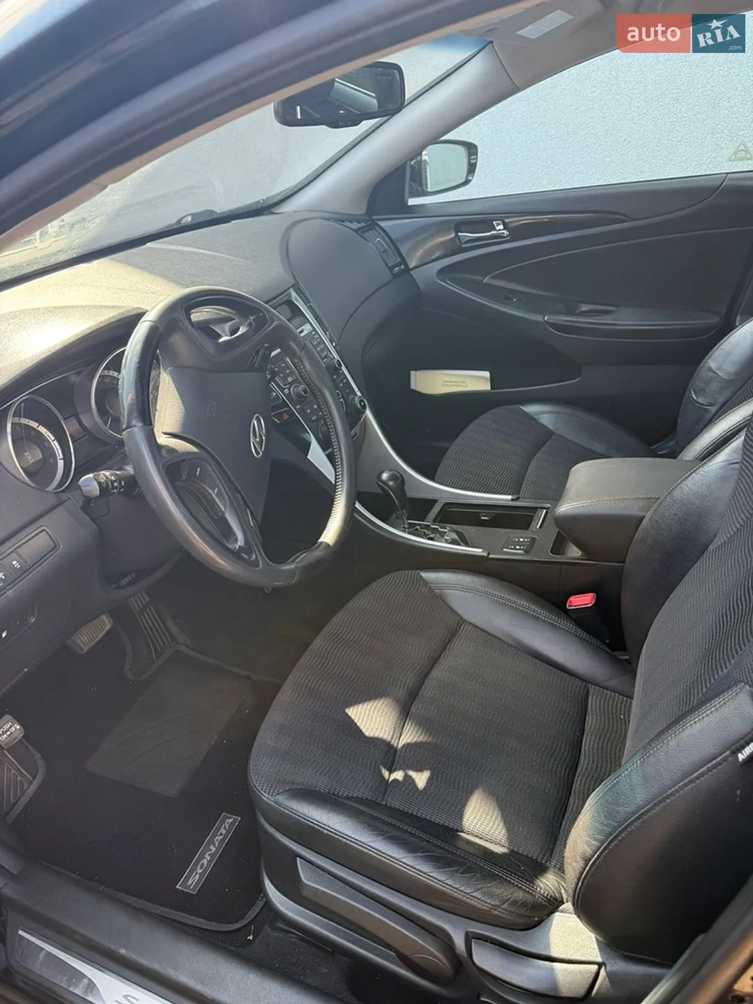 2010 Hyundai Sonata - мініатюра 4
