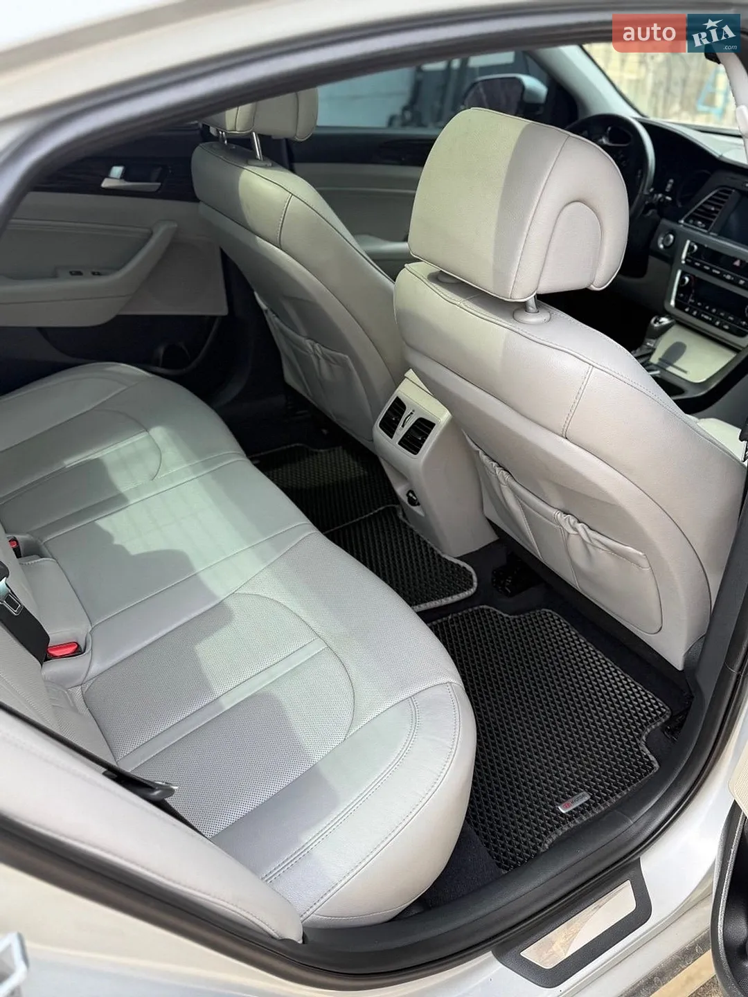 2016 Hyundai Sonata - мініатюра 11