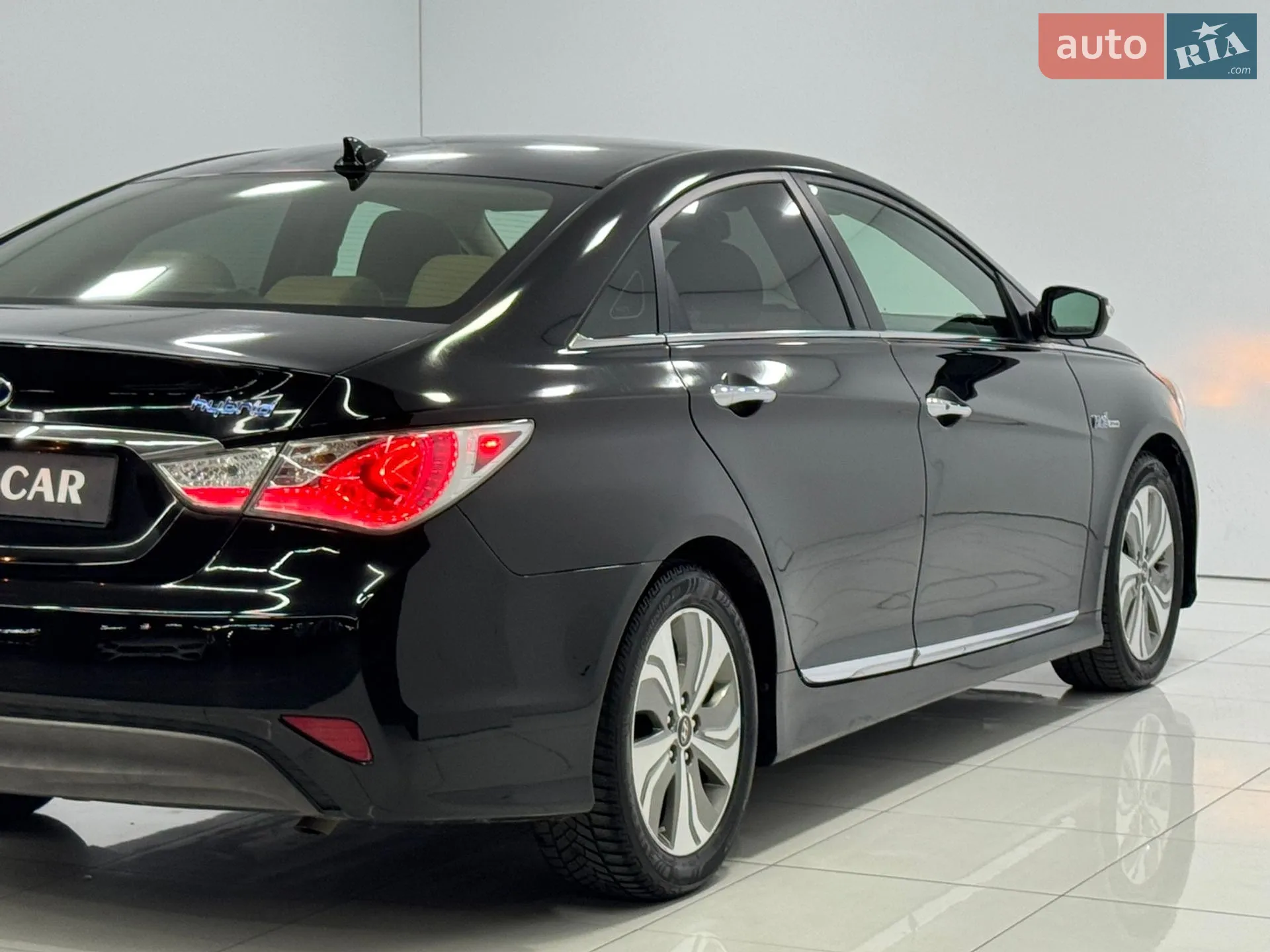 2013 Hyundai Sonata - мініатюра 16