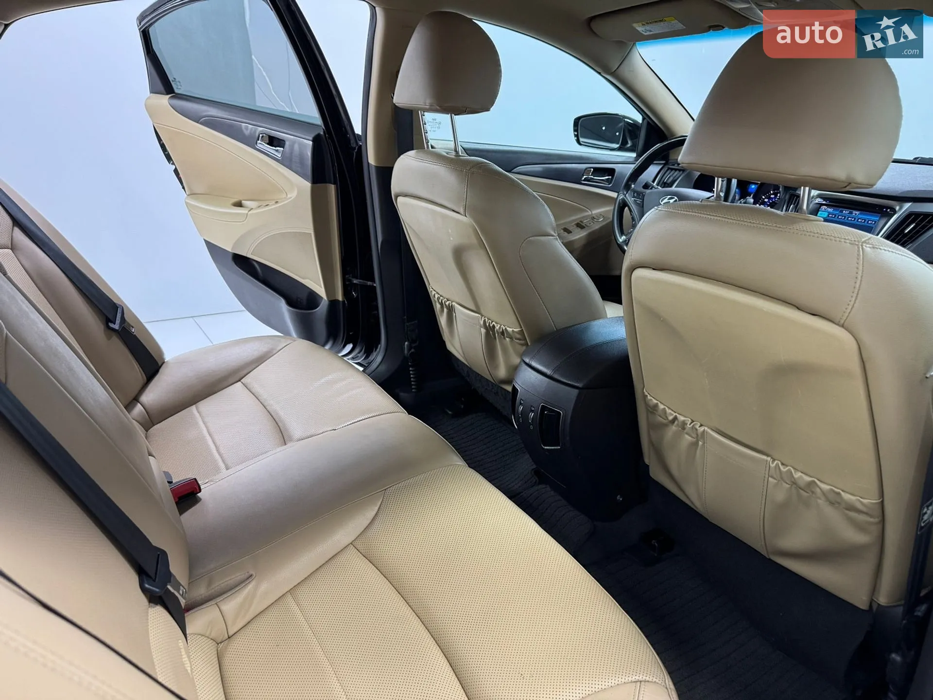 2013 Hyundai Sonata - мініатюра 25
