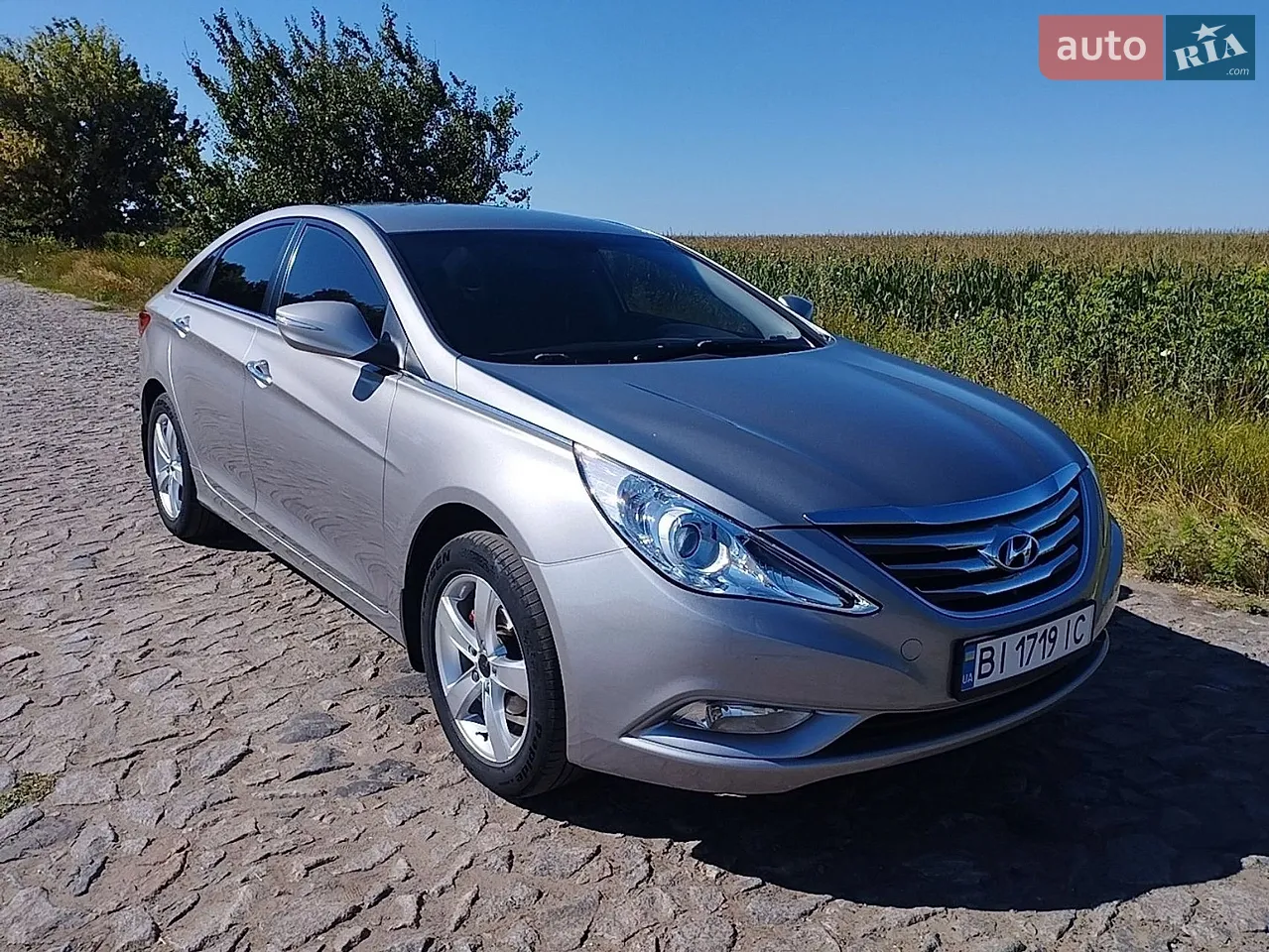 2010 Hyundai Sonata - мініатюра 19
