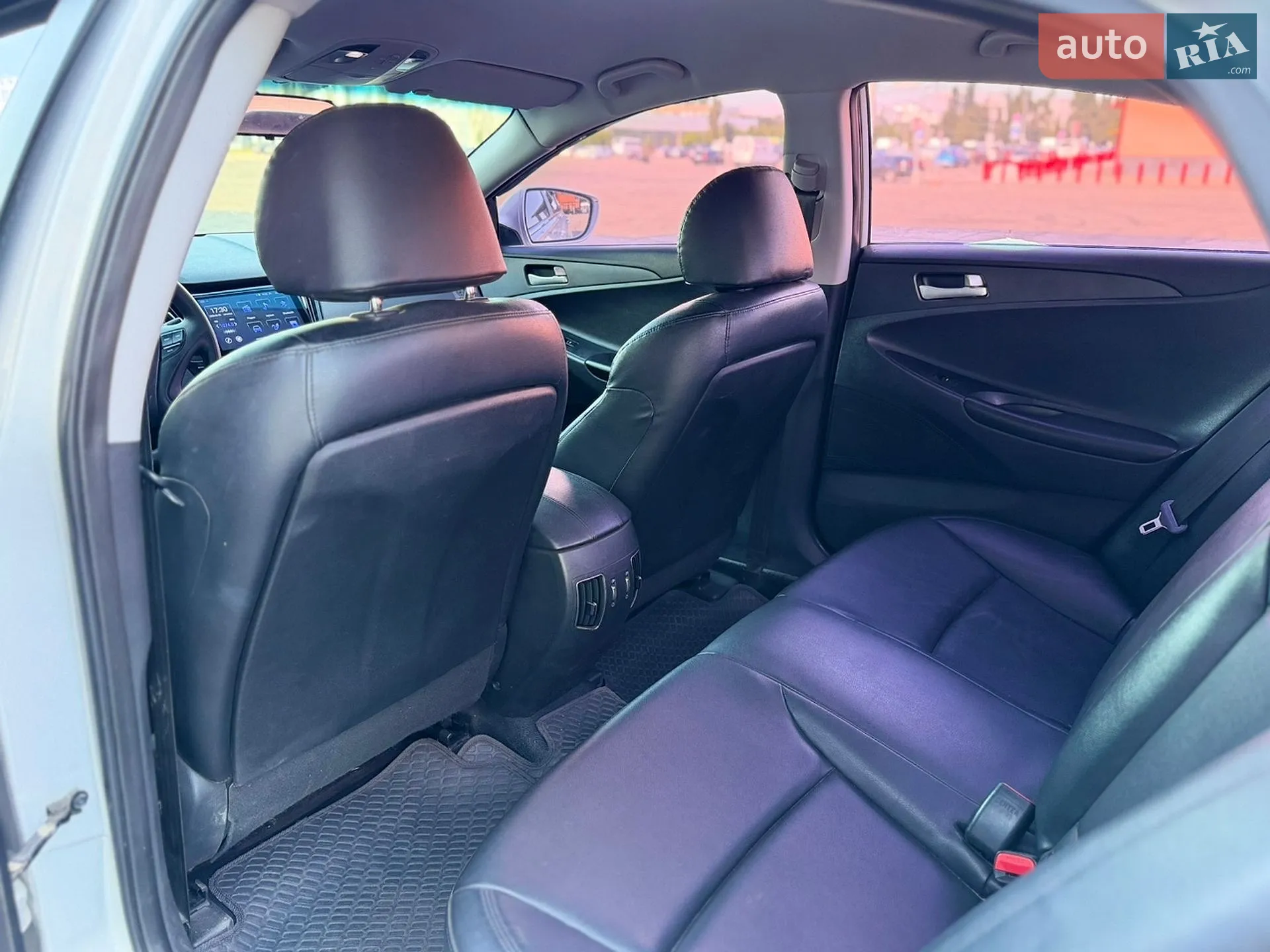 2016 Hyundai Sonata - мініатюра 17