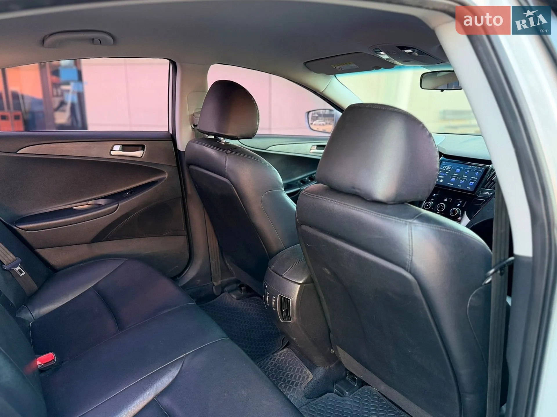 2016 Hyundai Sonata - мініатюра 21