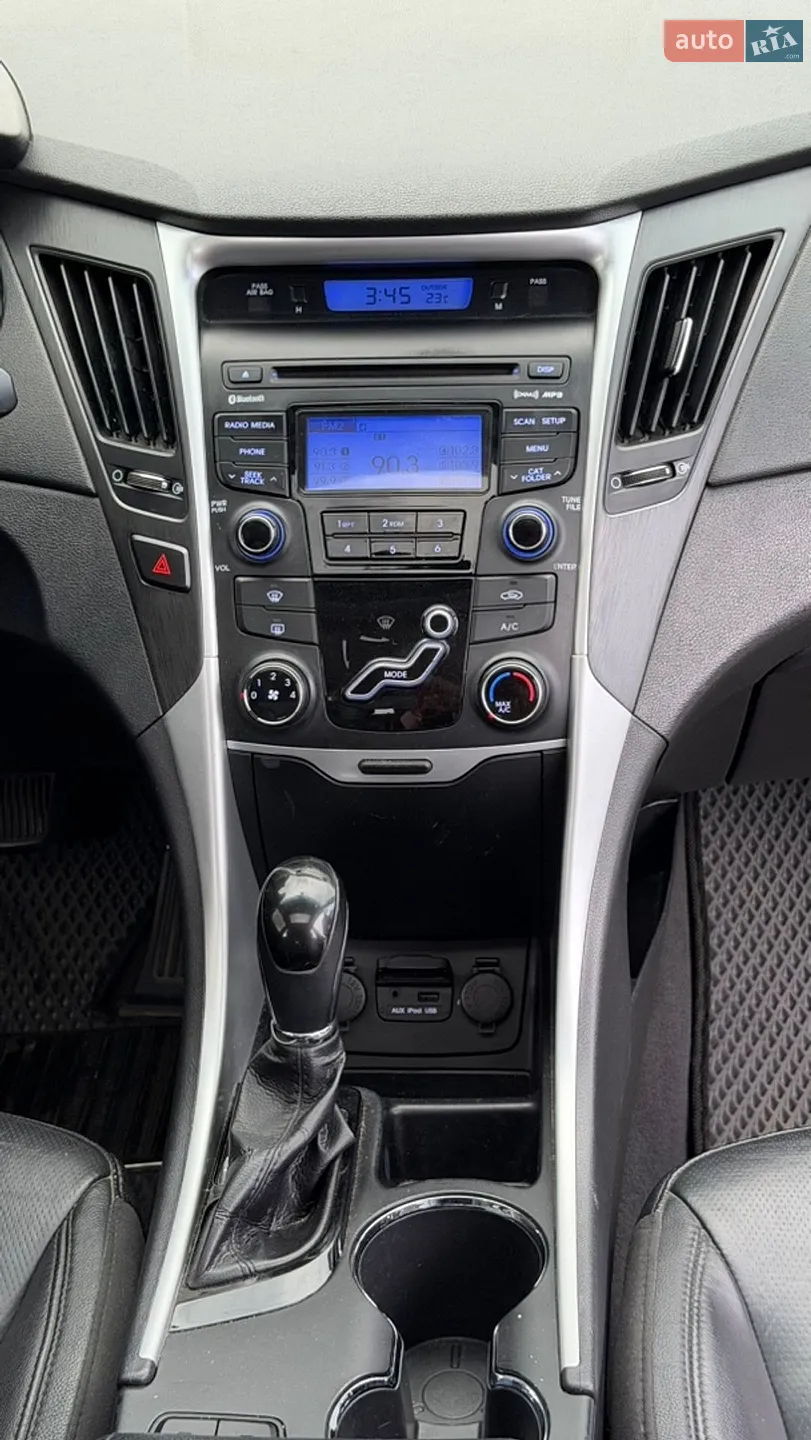 2012 Hyundai Sonata - мініатюра 16