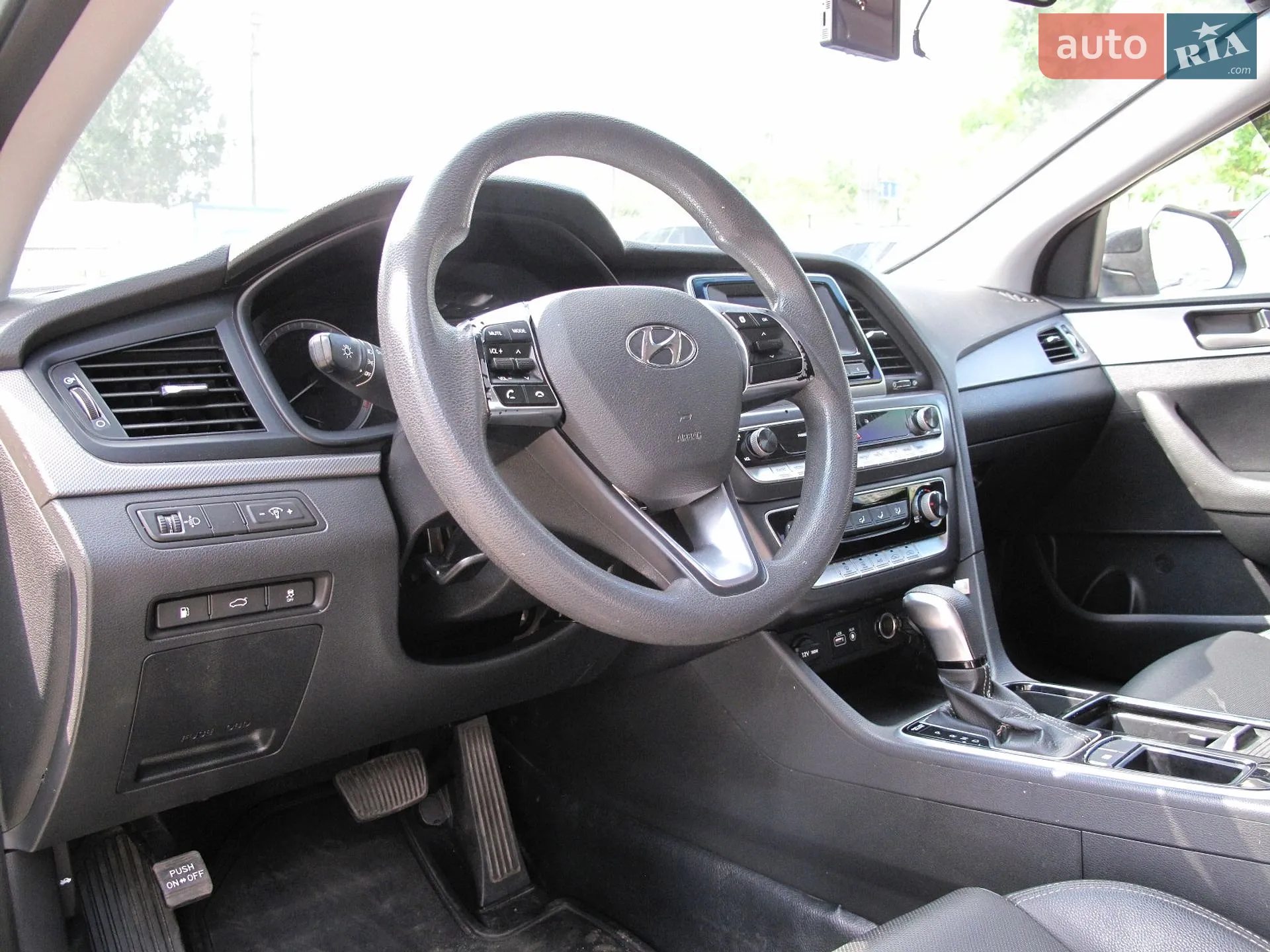 2017 Hyundai Sonata - мініатюра 12