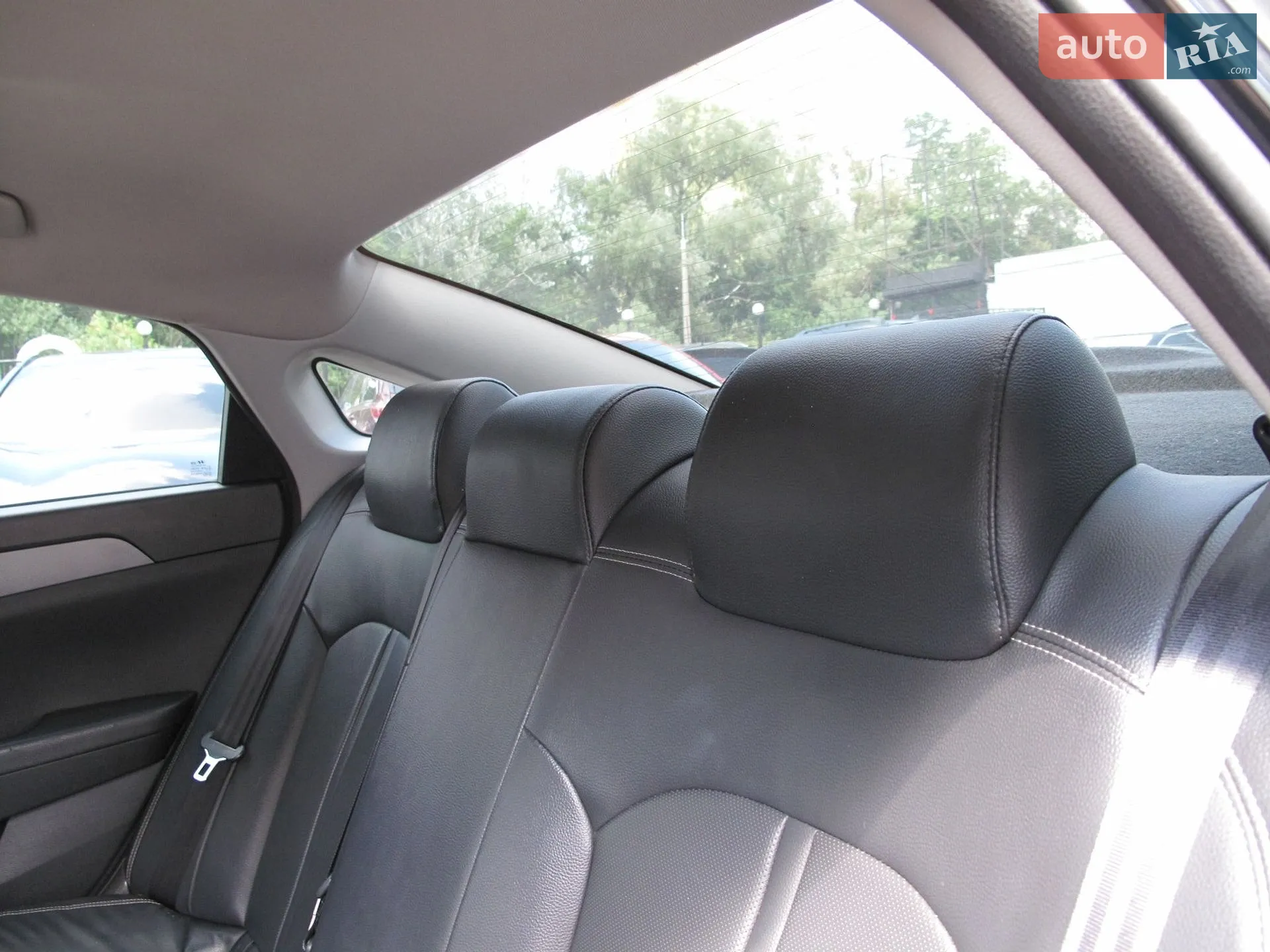2017 Hyundai Sonata - мініатюра 21