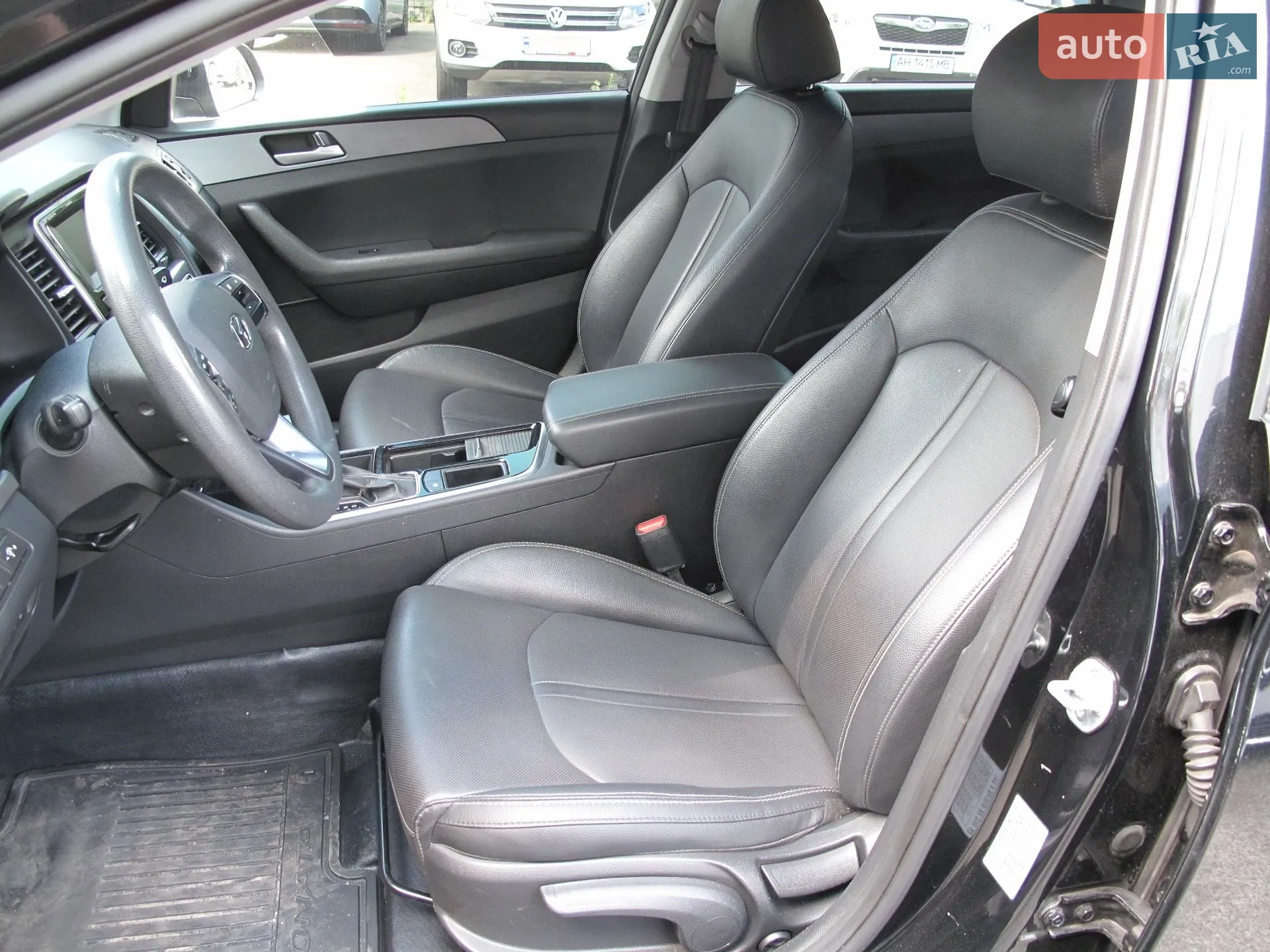 2017 Hyundai Sonata - мініатюра 32