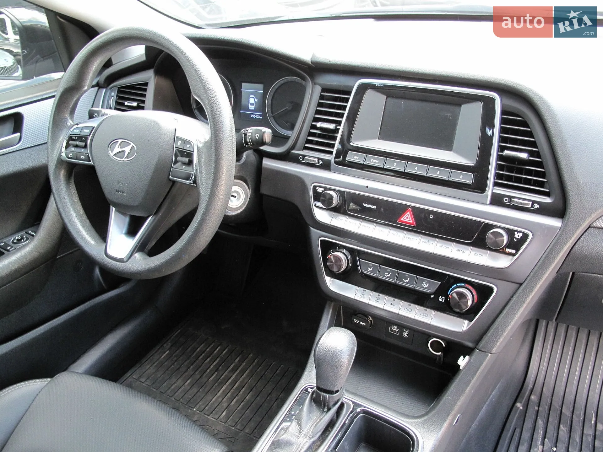 2017 Hyundai Sonata - мініатюра 23