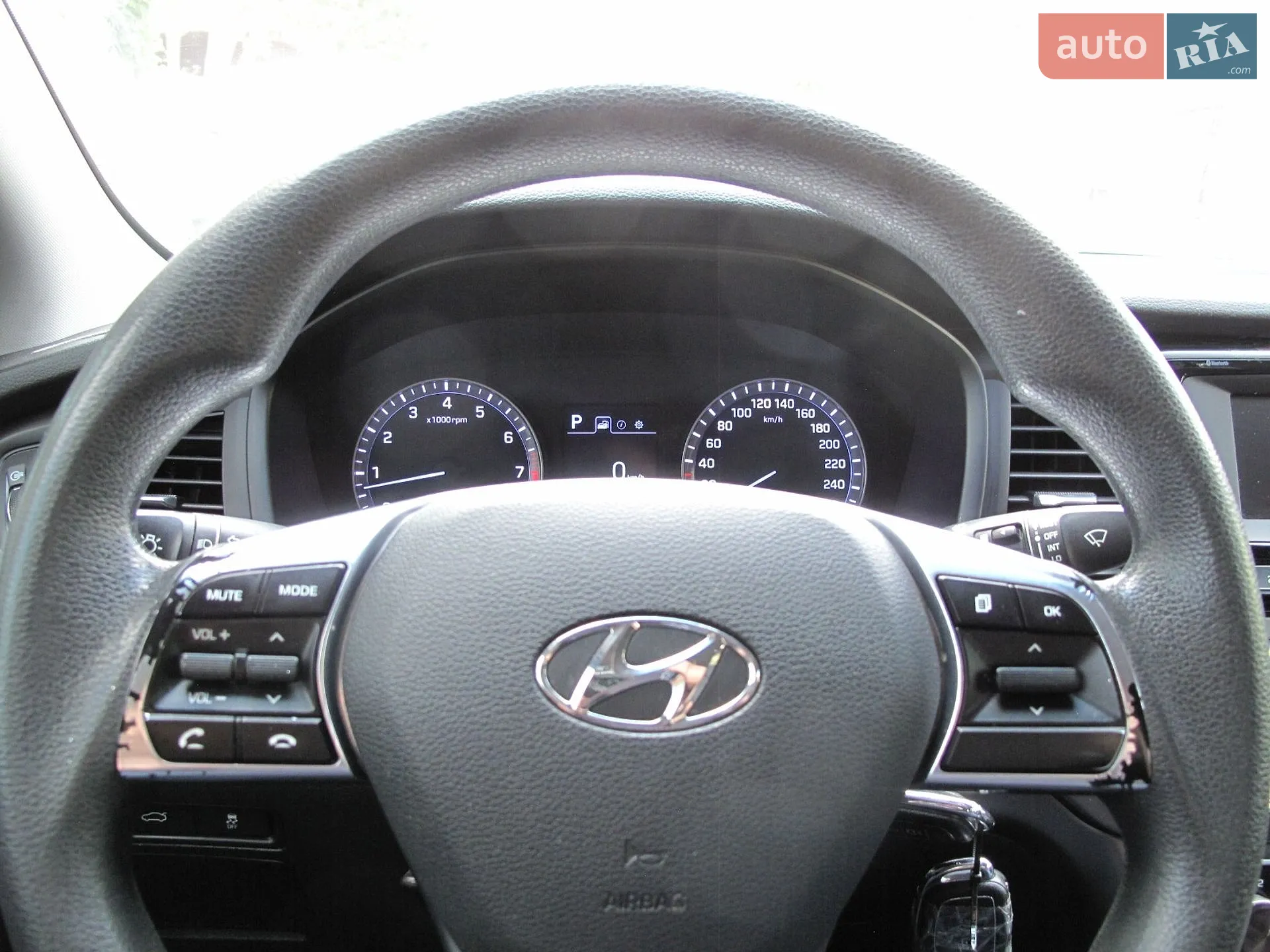 2017 Hyundai Sonata - мініатюра 60