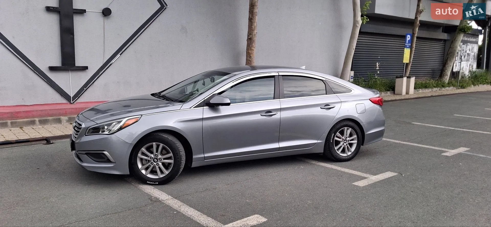 2016 Hyundai Sonata - мініатюра 13