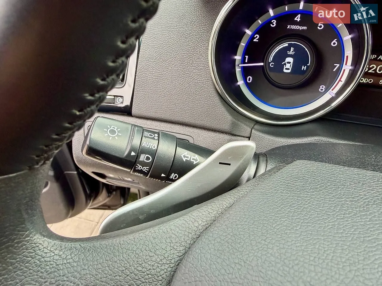 2010 Hyundai Sonata - мініатюра 17