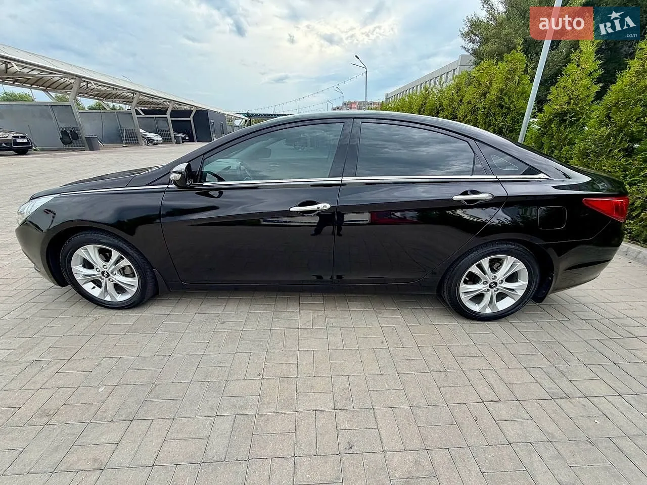 2010 Hyundai Sonata - мініатюра 6