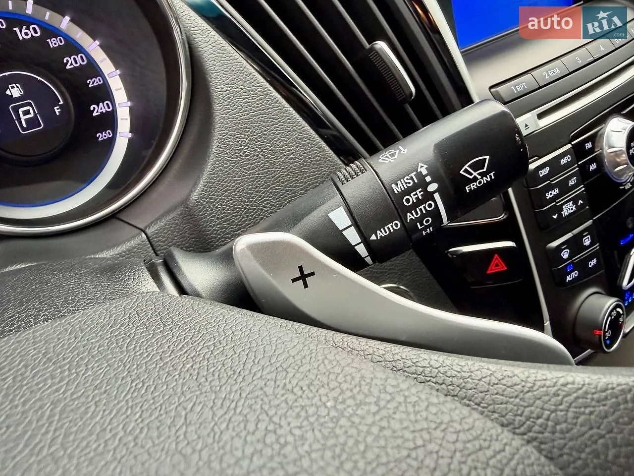 2010 Hyundai Sonata - мініатюра 18