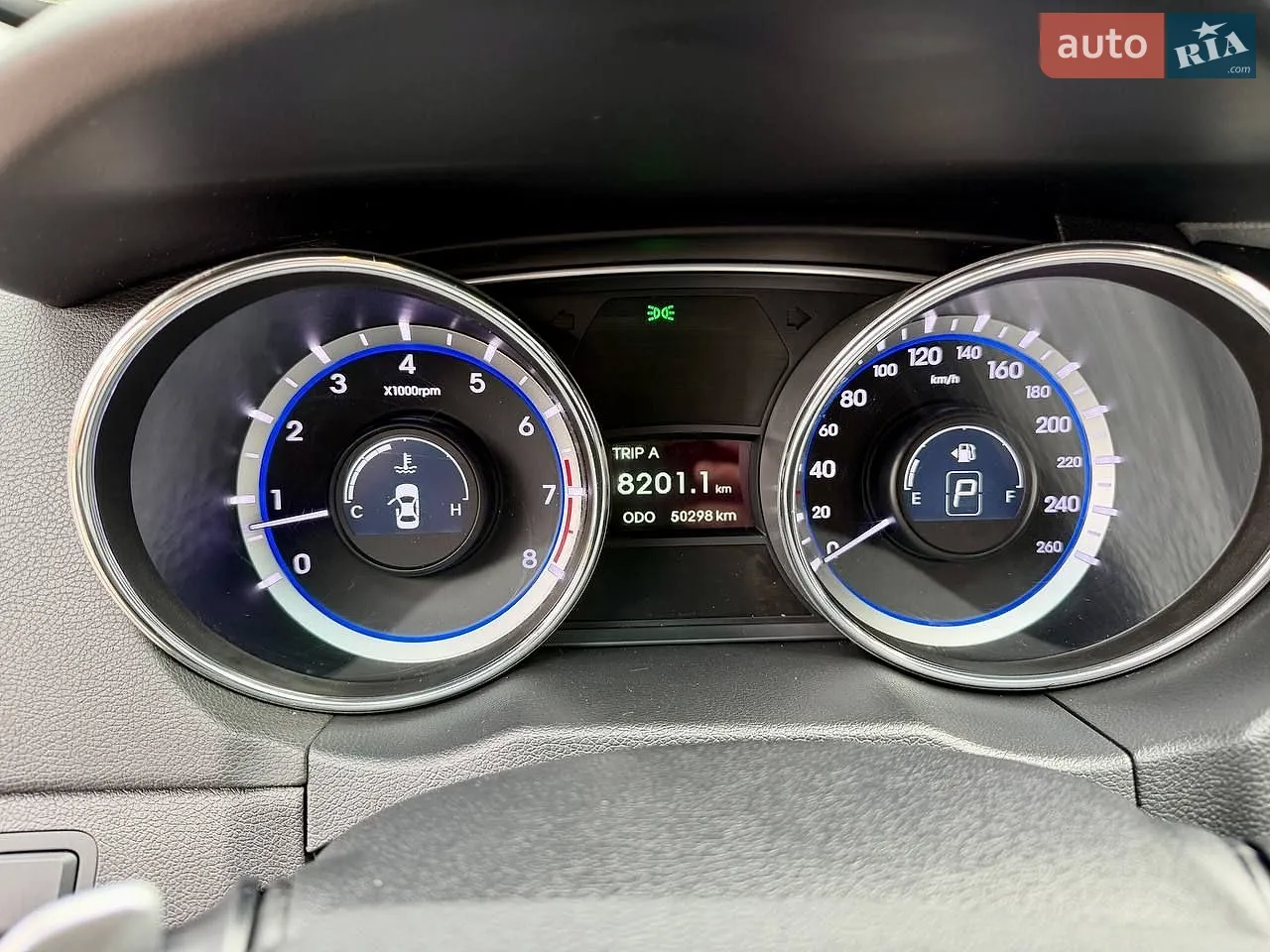 2010 Hyundai Sonata - мініатюра 11