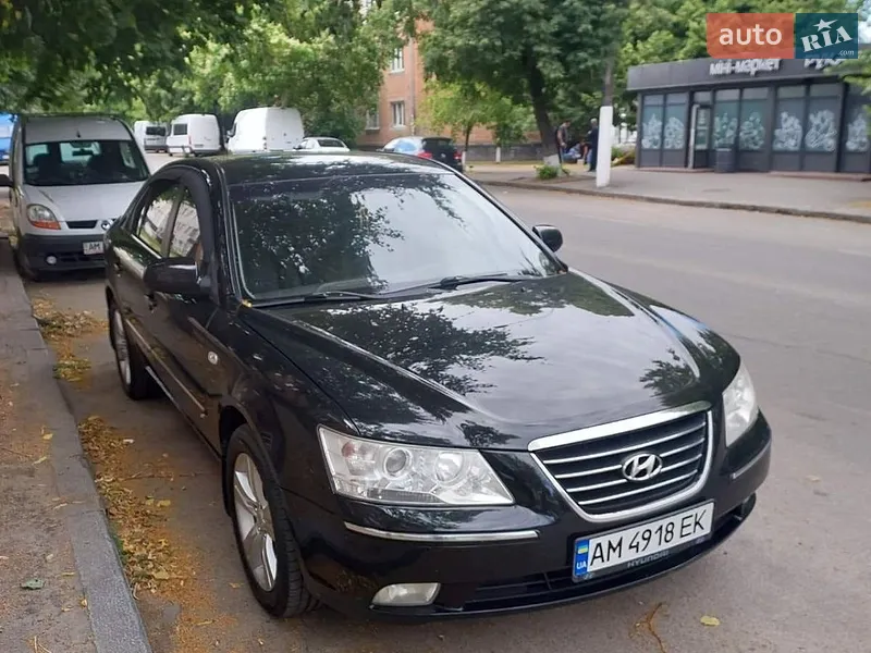 Hyundai Sonata