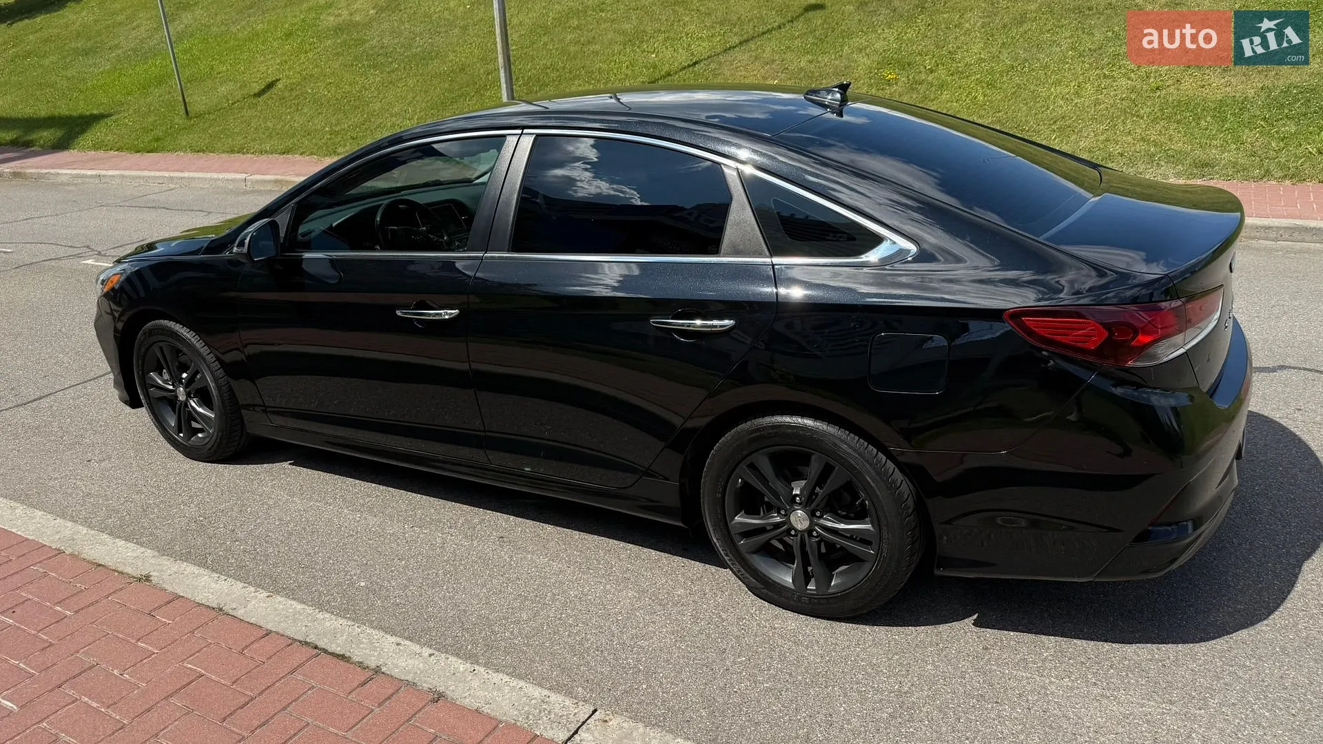 2017 Hyundai Sonata - мініатюра 26