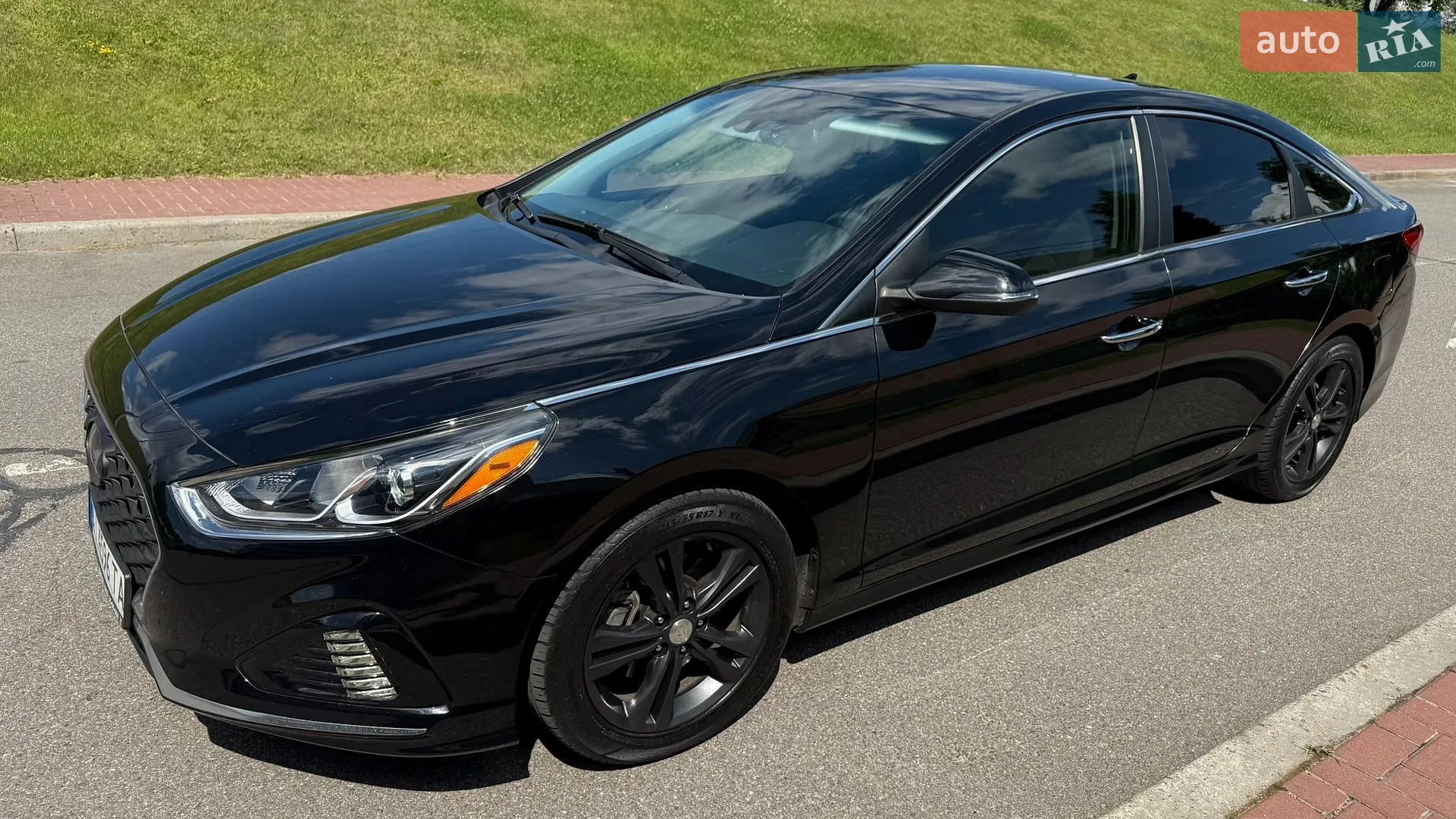 2017 Hyundai Sonata - мініатюра 30