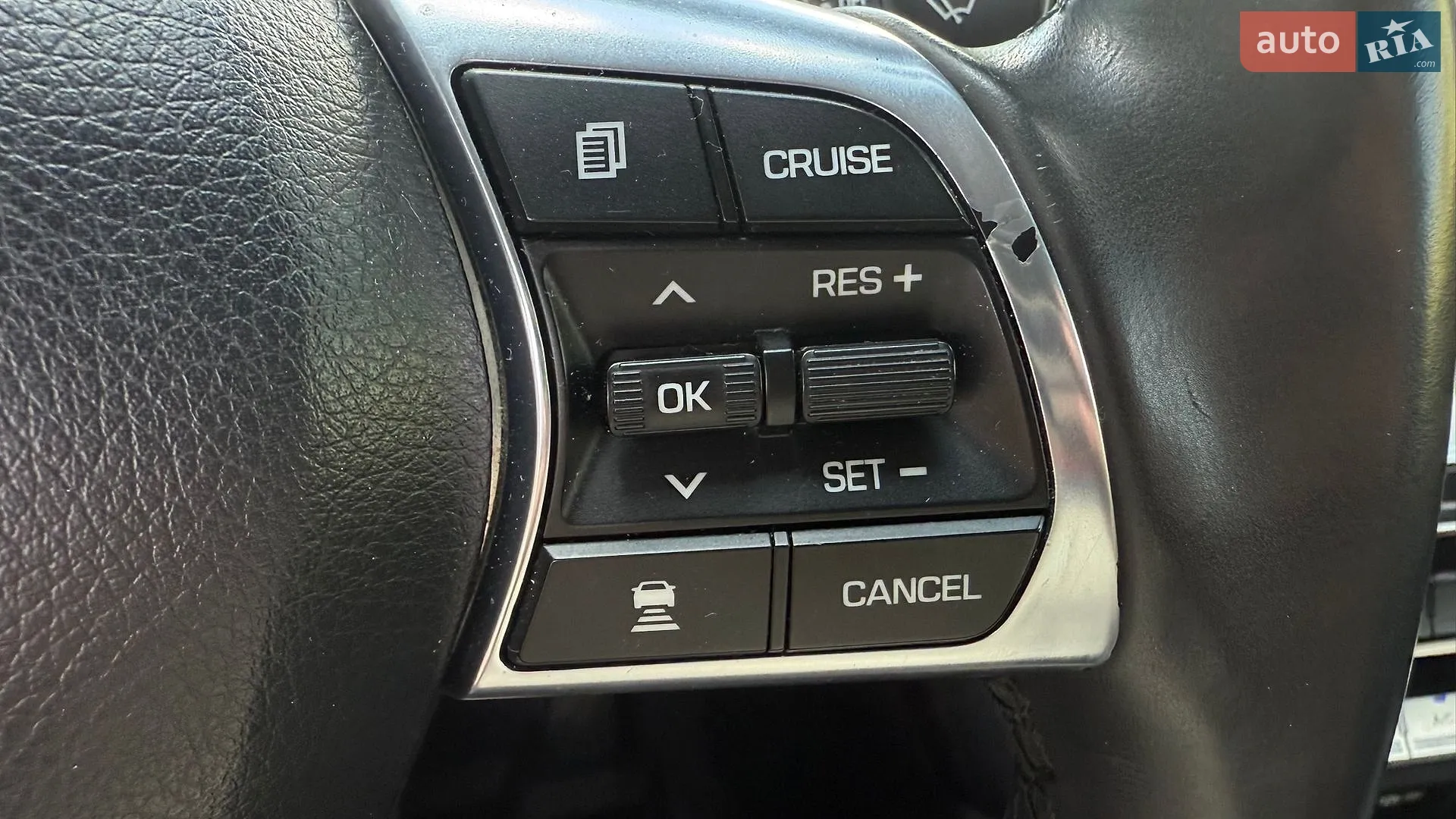 2017 Hyundai Sonata - мініатюра 48