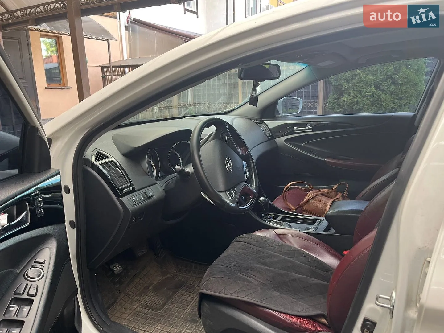 2011 Hyundai Sonata - мініатюра 13