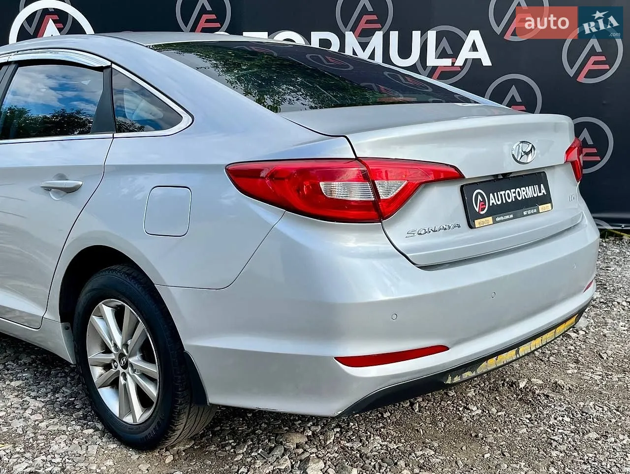2015 Hyundai Sonata - мініатюра 11