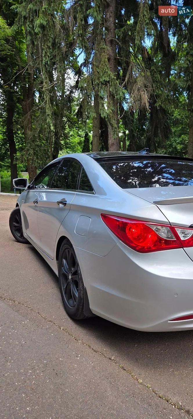 2011 Hyundai Sonata - мініатюра 3