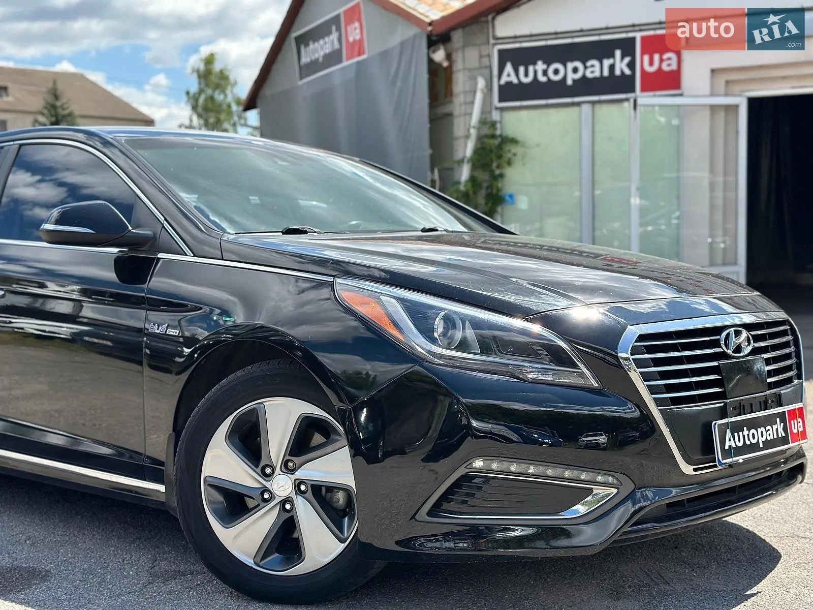 2015 Hyundai Sonata - мініатюра 13