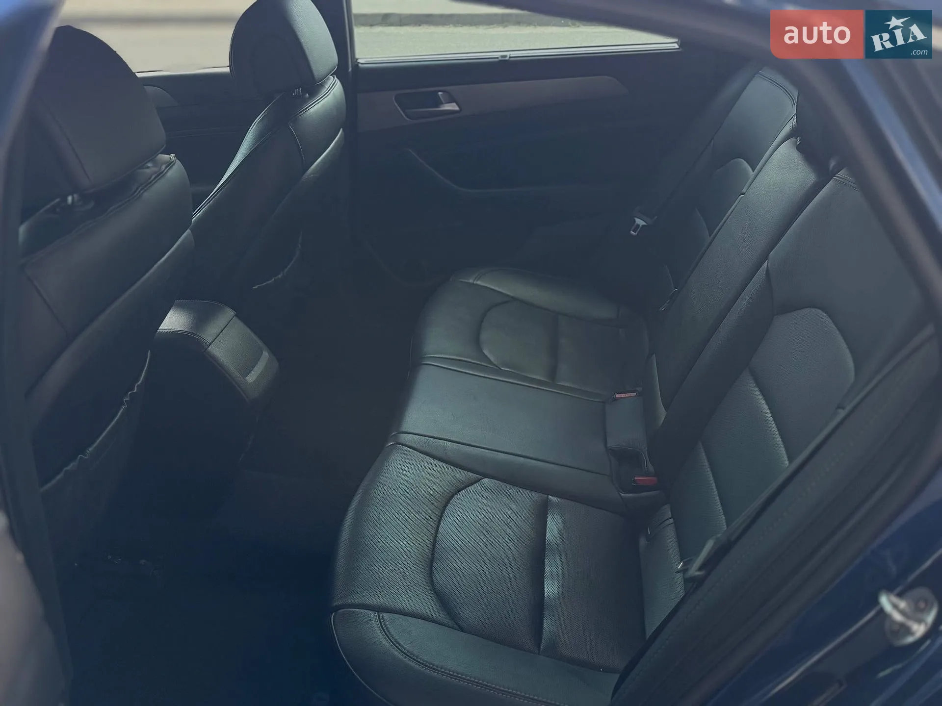 2016 Hyundai Sonata - мініатюра 17