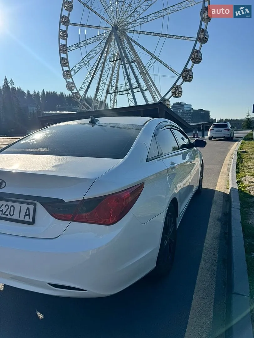 2013 Hyundai Sonata - мініатюра 11